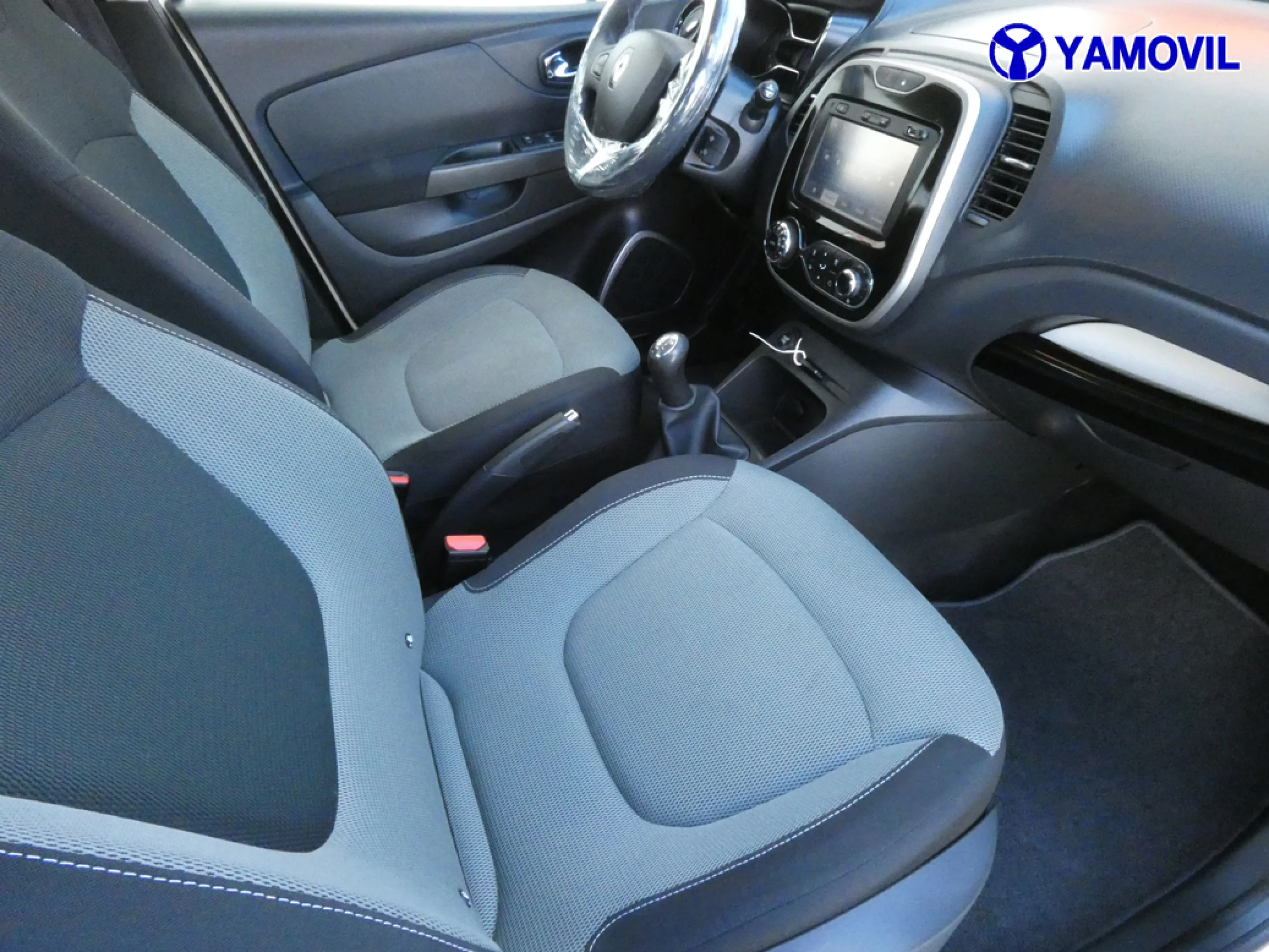 Renault Captur 1.5 DCI - Foto 17