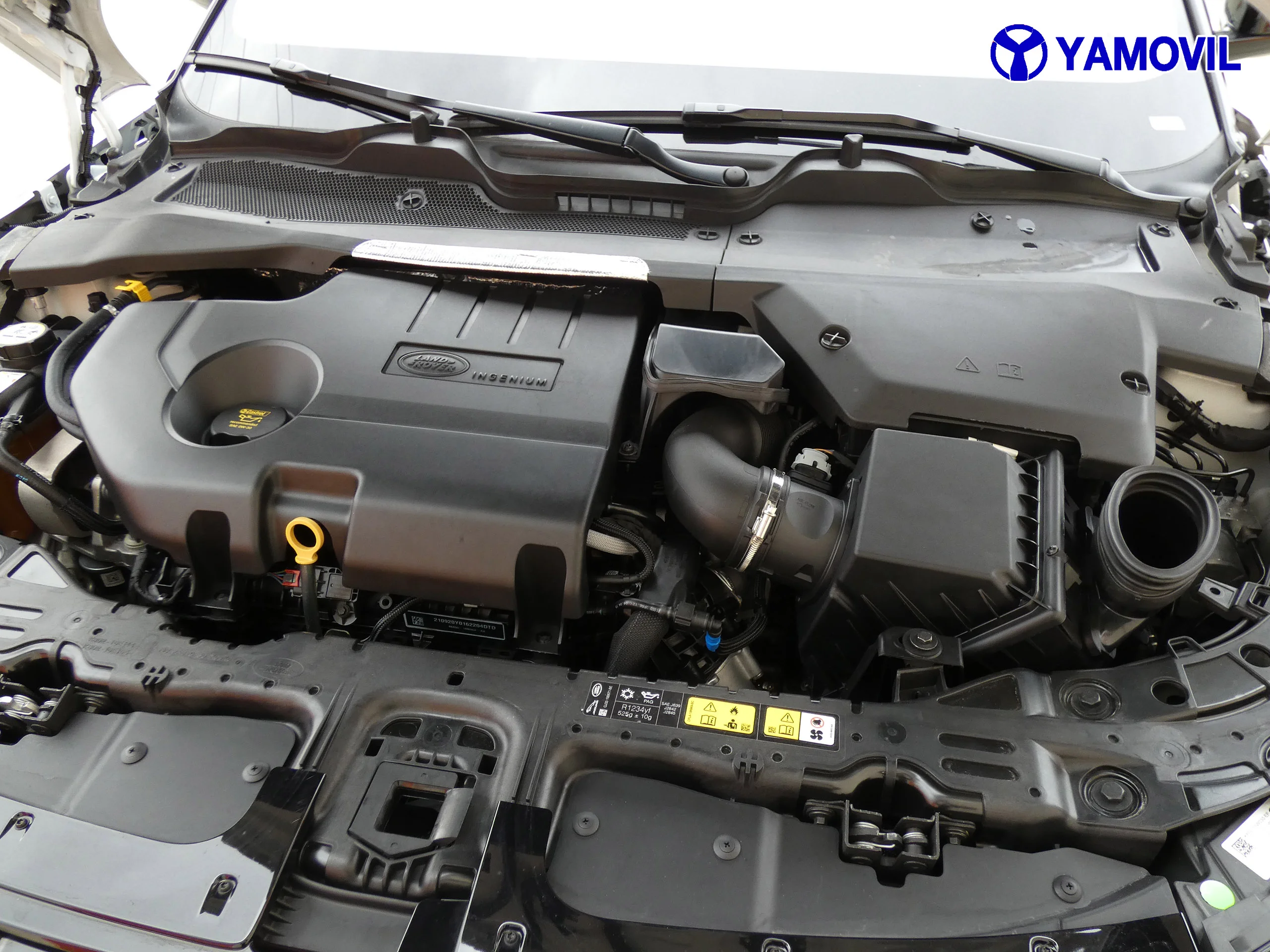 Land Rover Range Rover Evoque 2.0 D150 R-DYNAMIC HYBRID AUTO. - Foto 9