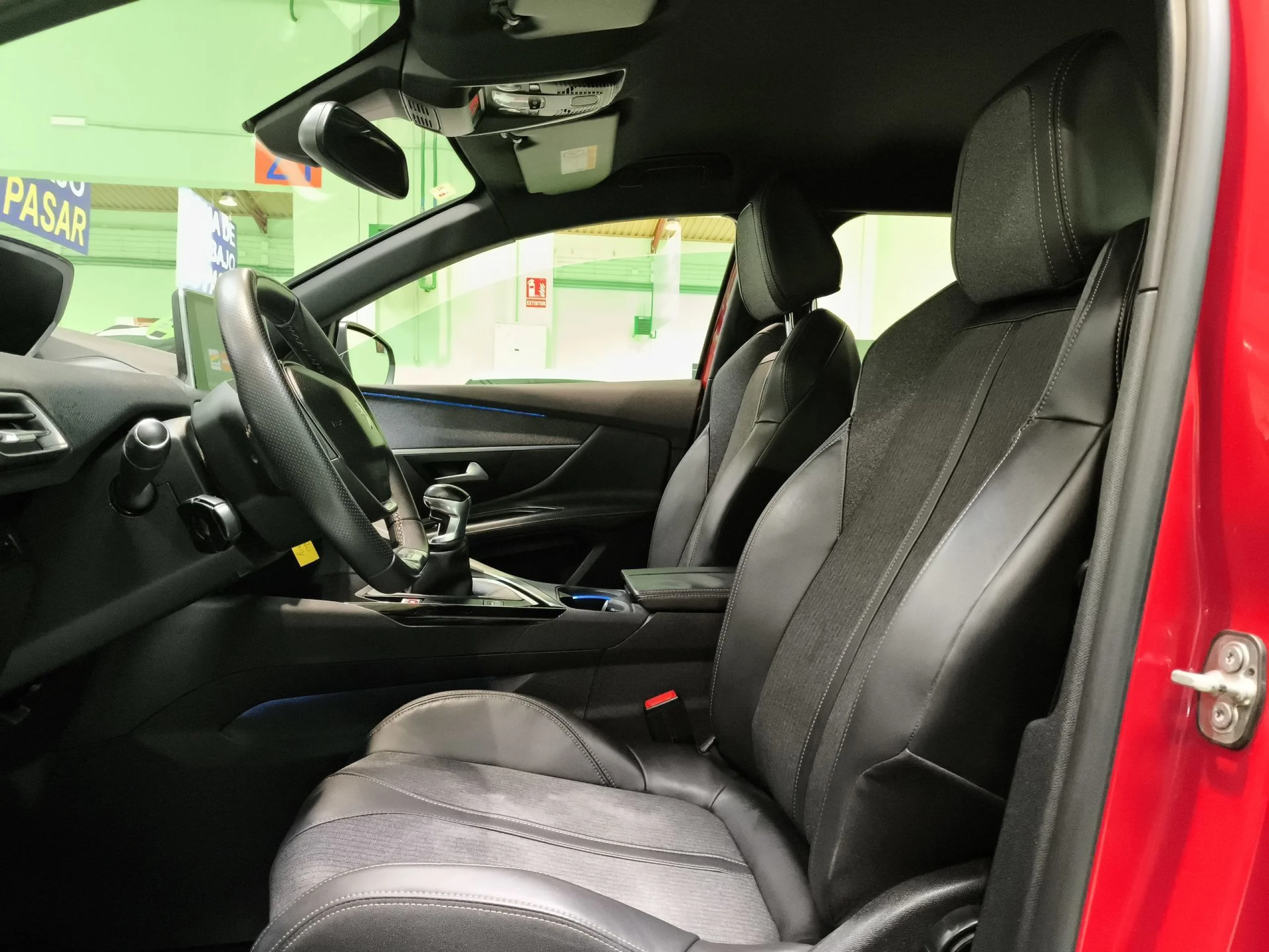 Peugeot 3008 PureTech 130 SANDS GT Line 96 kW (130 CV) - Foto 8