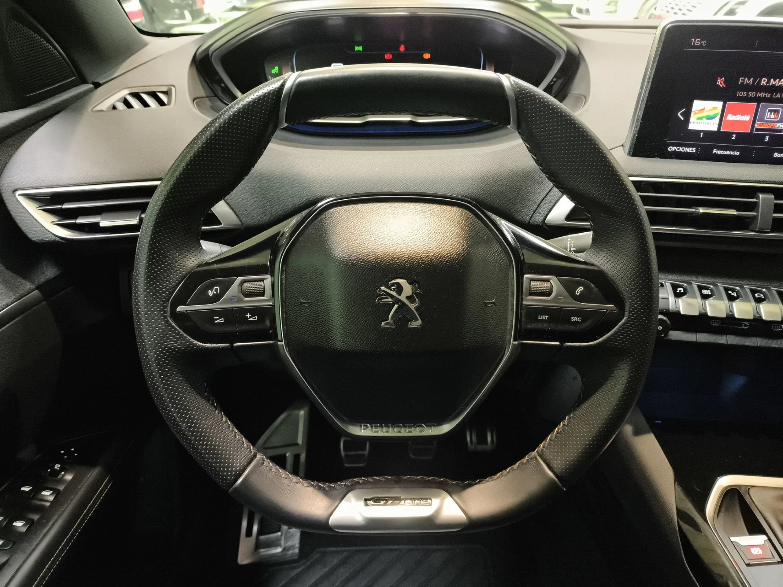 Peugeot 3008 PureTech 130 SANDS GT Line 96 kW (130 CV) - Foto 11