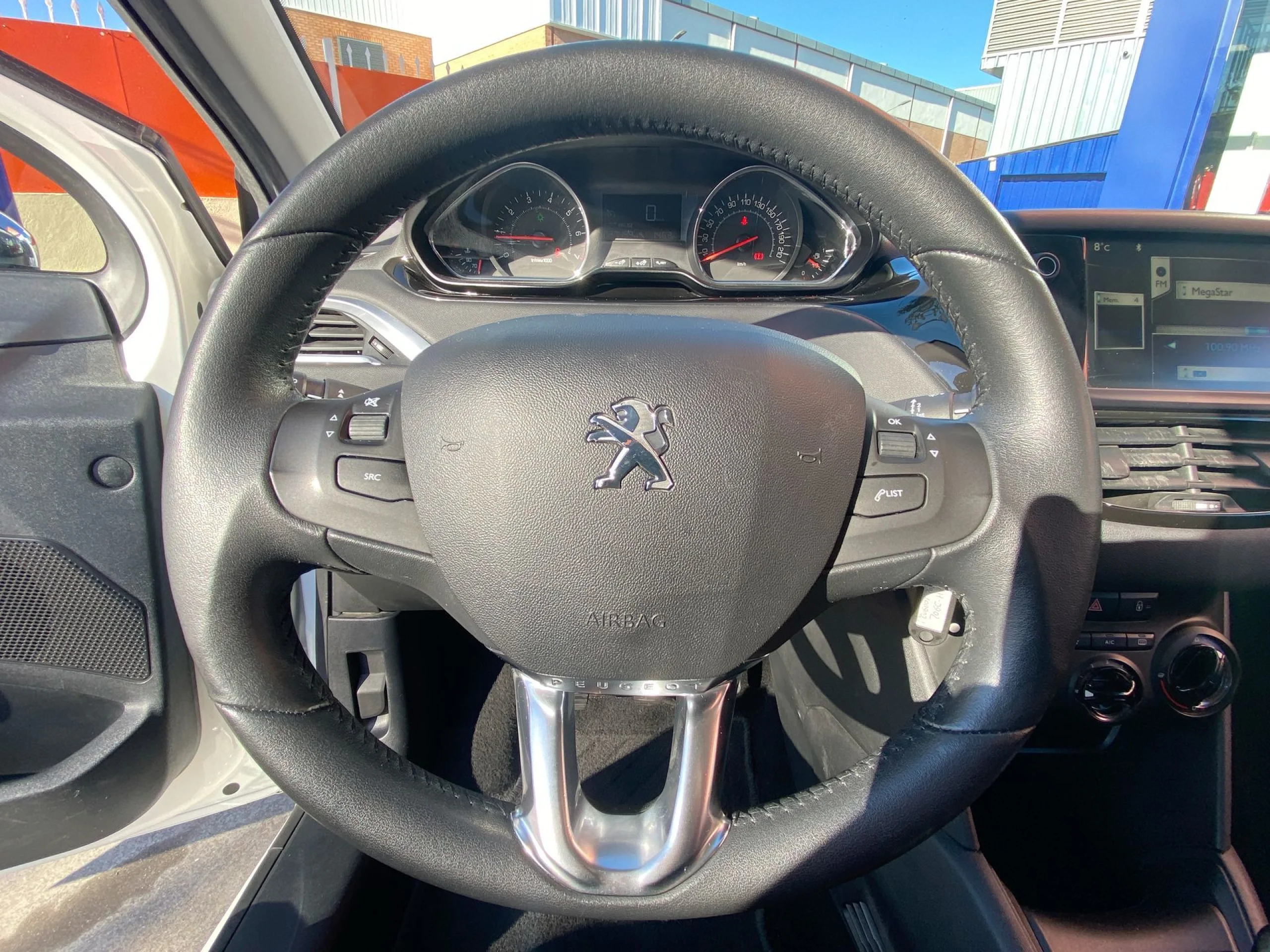 Peugeot 208 1.2 PureTech Style 60 kW (82 CV) - Foto 11