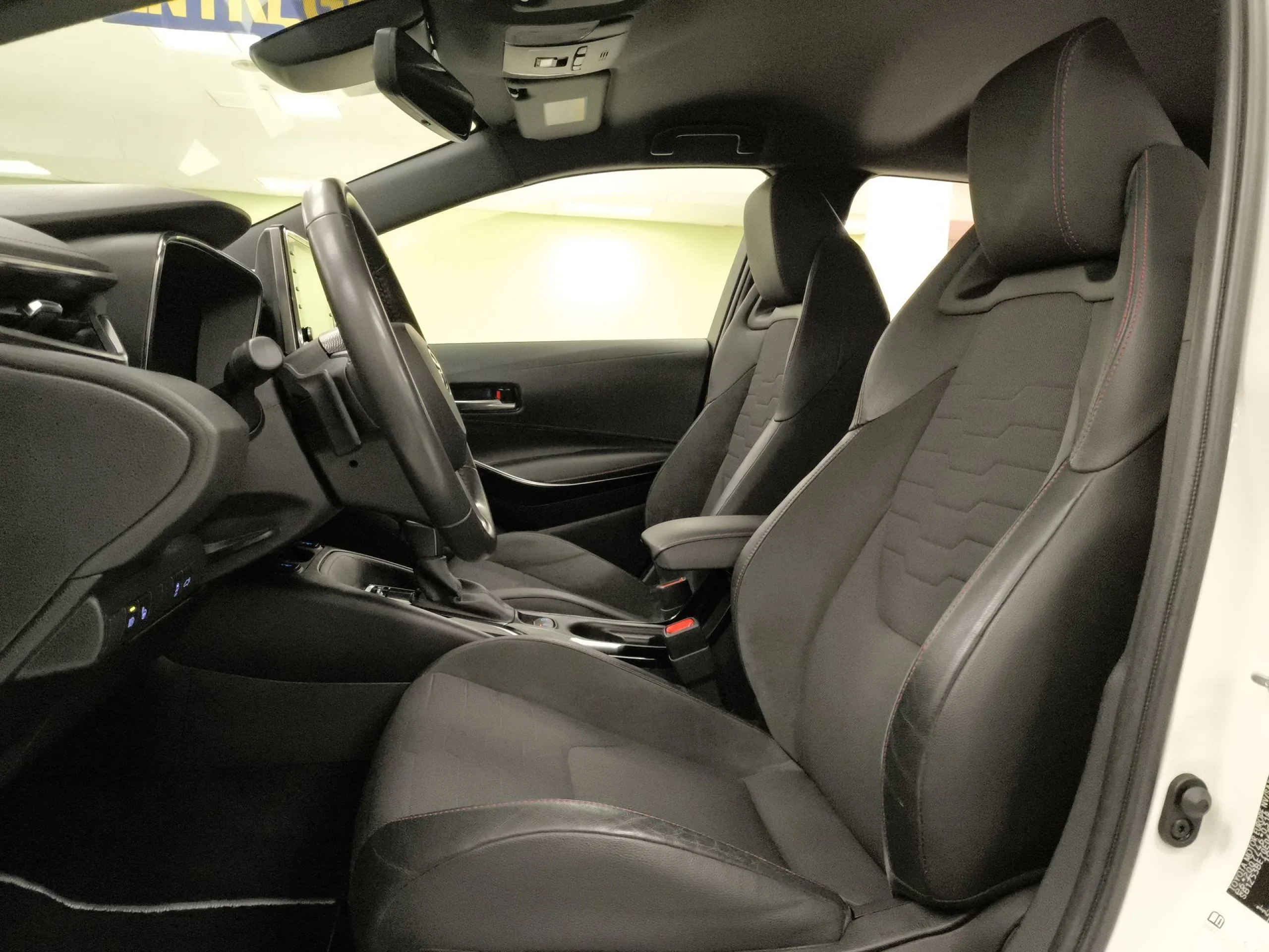 Toyota Corolla Touring Sports 180H Advance E-CVT 132 kW (180 CV) - Foto 8