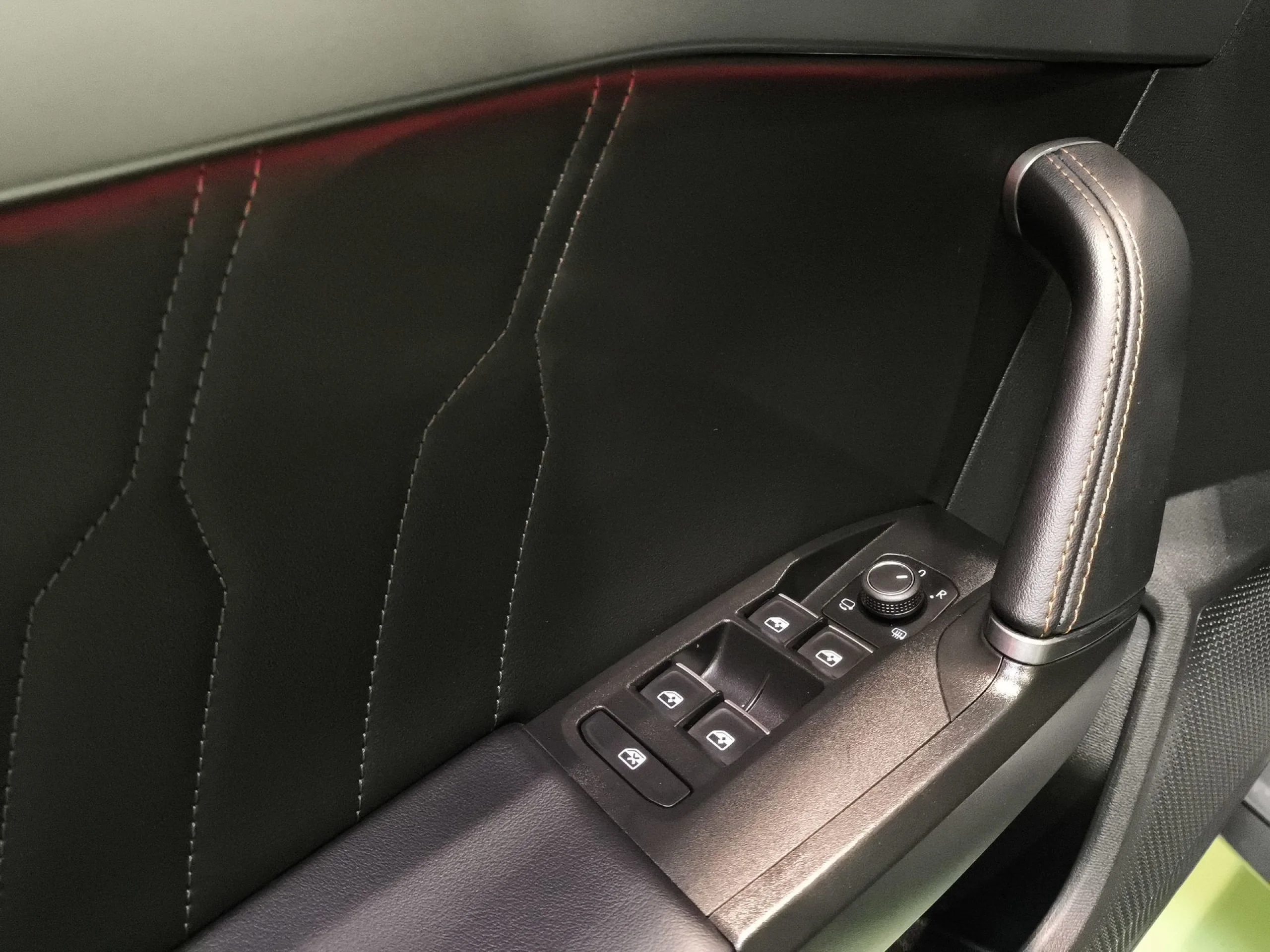 Cupra León 2.0 TSI VZ DSG 221 kW (300 CV) - Foto 10