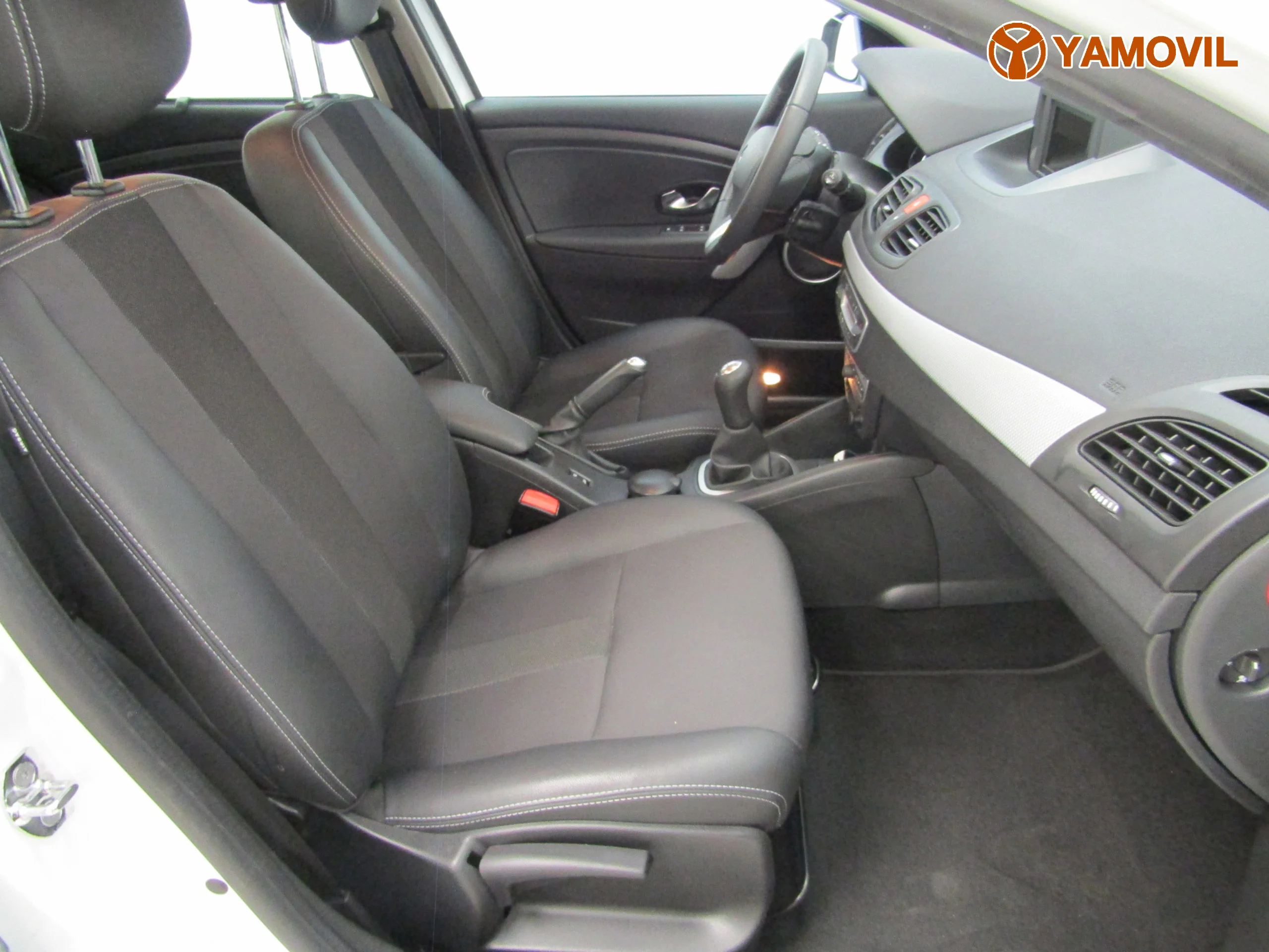 Renault Fluence 1.6 DYNAMIC - Foto 13