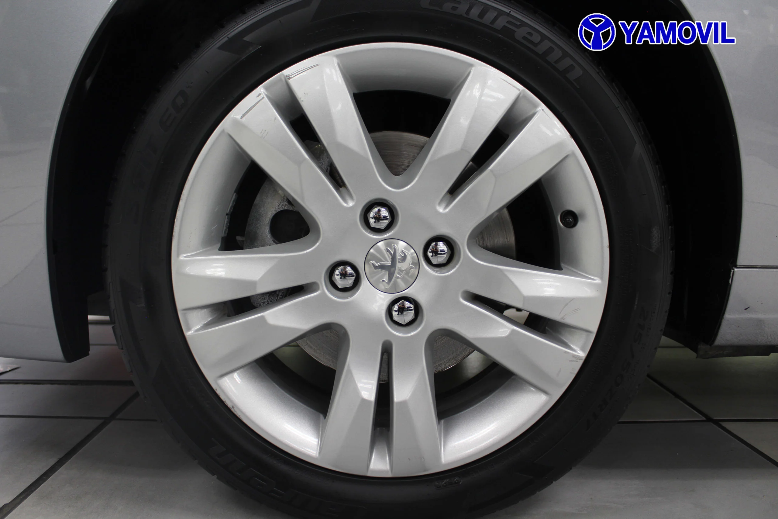 Peugeot 5008 1.2 PURETECH 120CV ALLURE 7PLZ. - Foto 12
