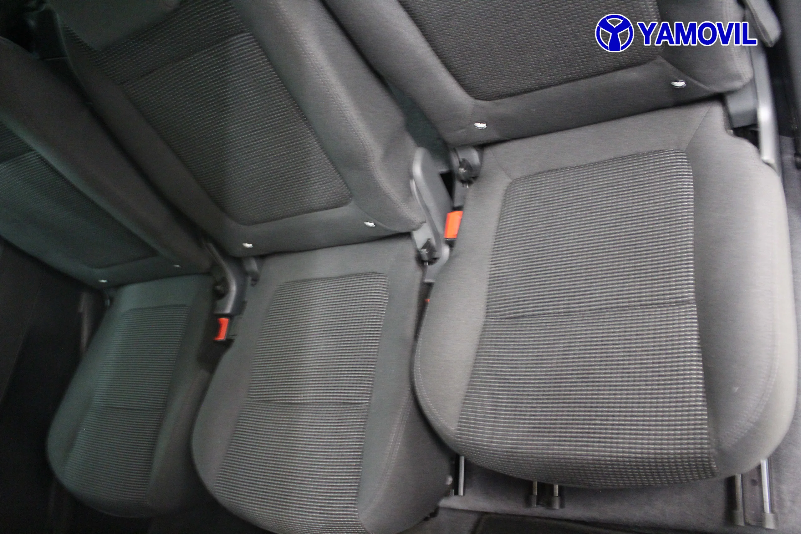 Peugeot 5008 1.2 PURETECH 120CV ALLURE 7PLZ. - Foto 16