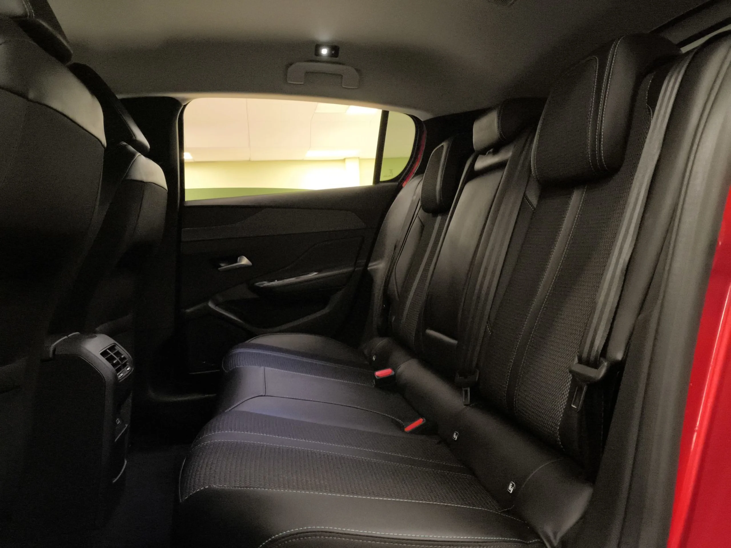 Peugeot 308 PureTech 130 SANDS Allure 96 kW (130 CV) - Foto 21