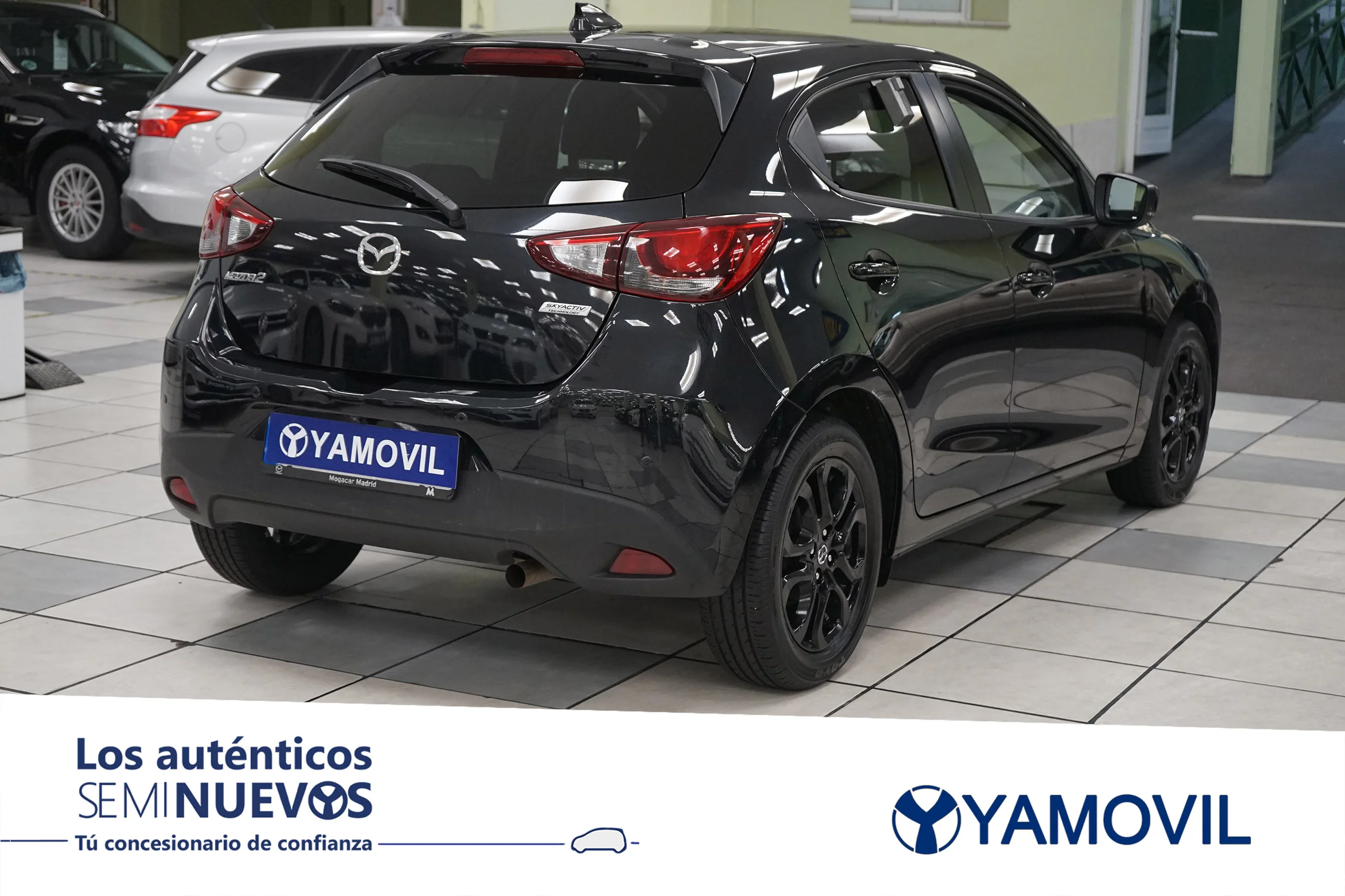 Mazda 2 1.5 GE BLACK TECH EDITION 5P - Foto 4