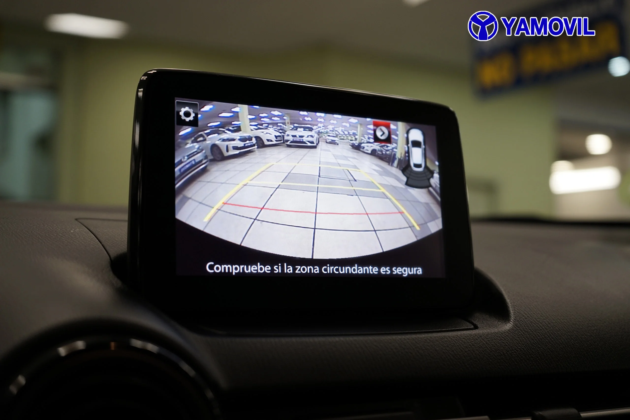 Mazda 2 1.5 GE BLACK TECH EDITION 5P - Foto 26