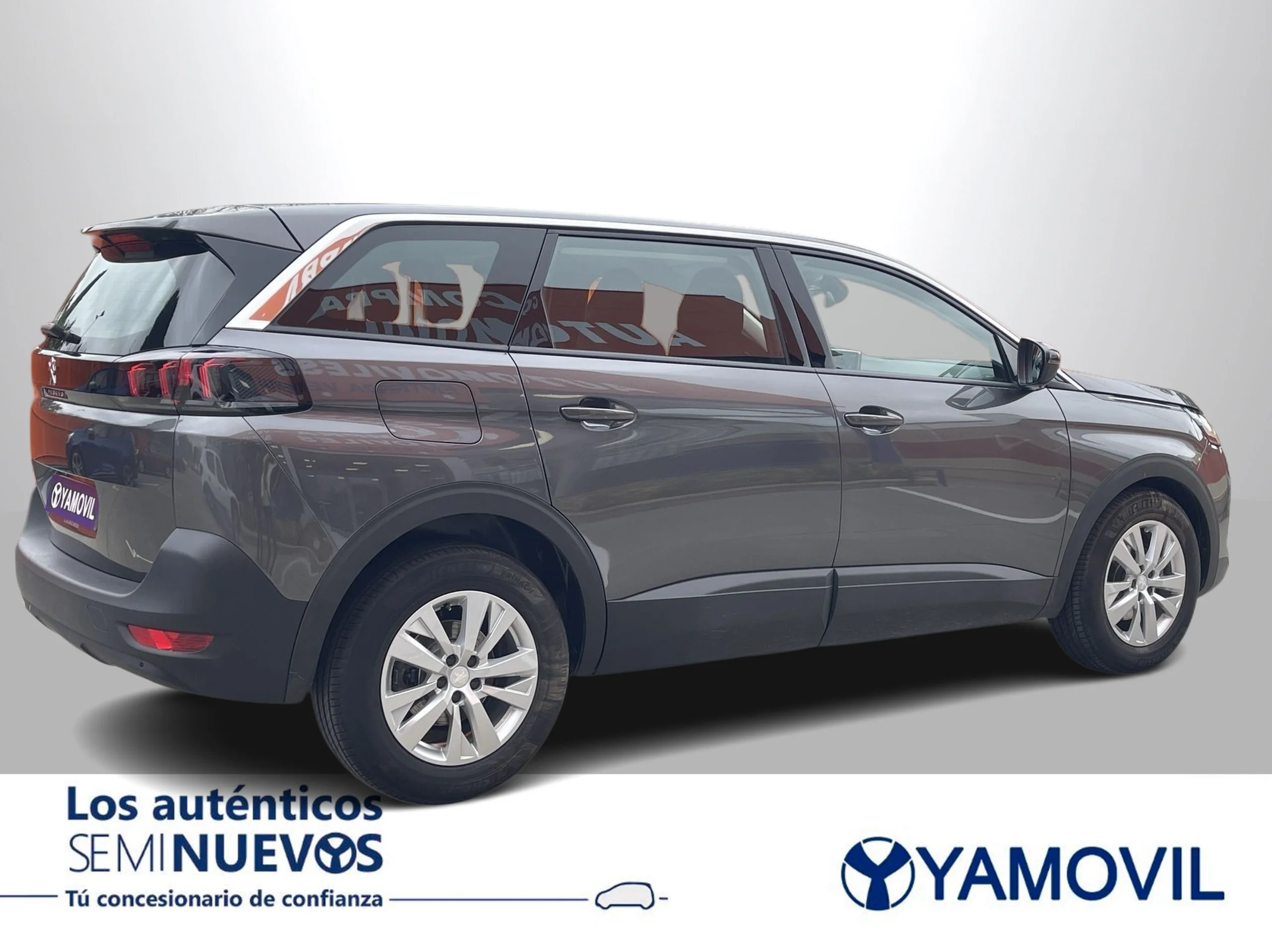 Peugeot 5008 SUV PureTech 130 SANDS Active Pack 96 kW (130 CV) - Foto 6