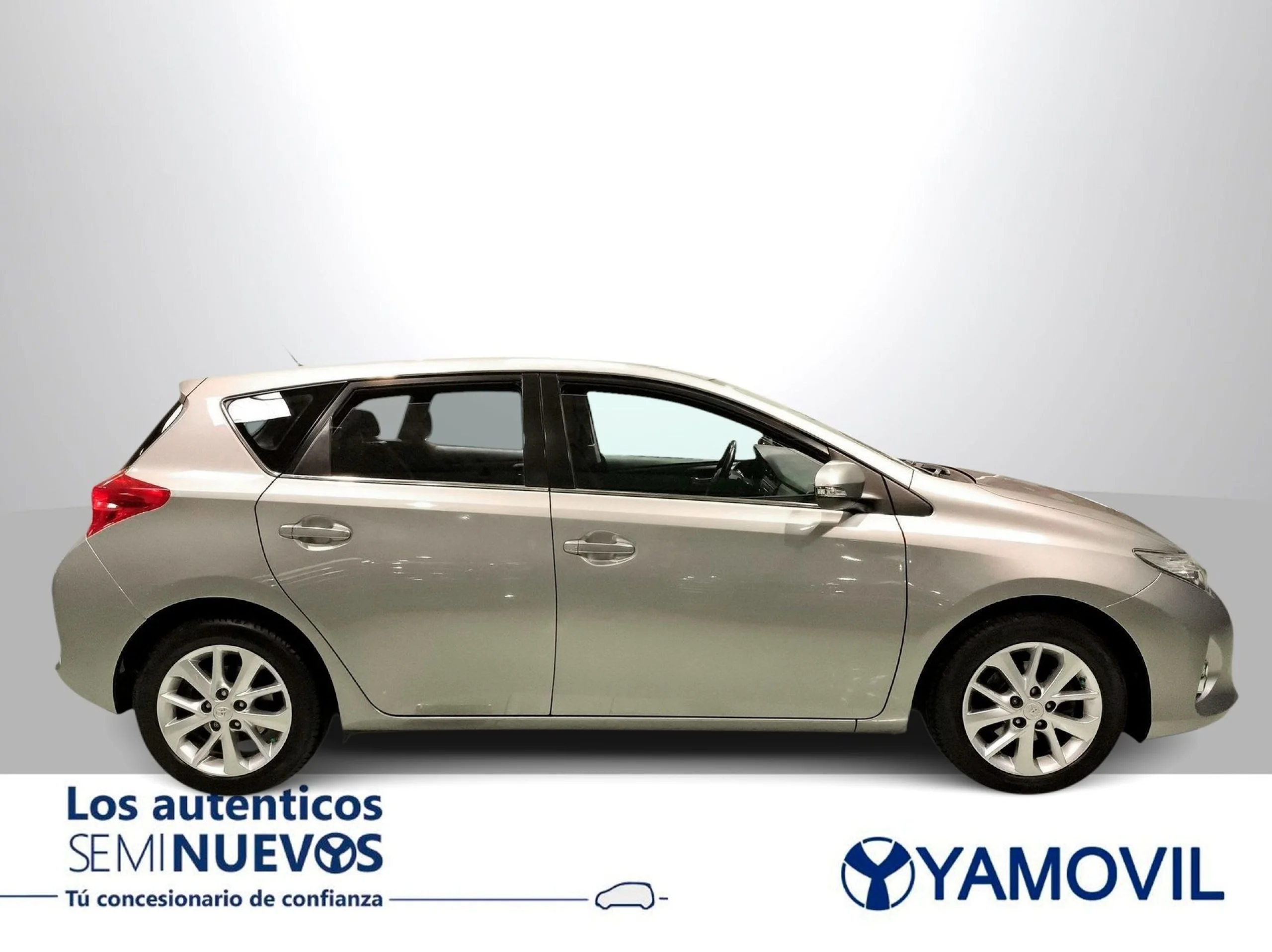 Toyota Auris 130 Active 97 kW (132 CV) - Foto 9