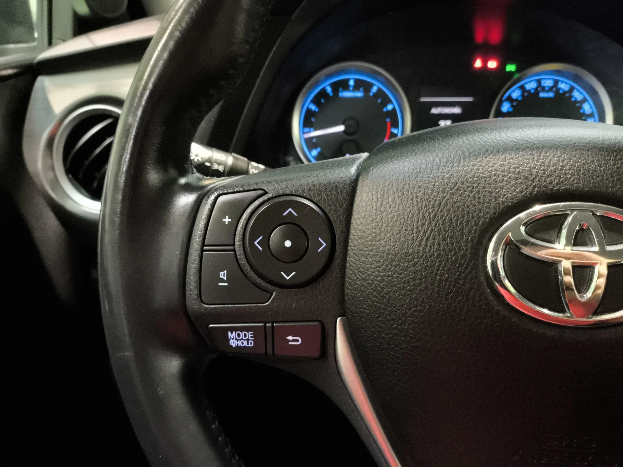 Toyota Auris 130 Active 97 kW (132 CV) - Foto 16
