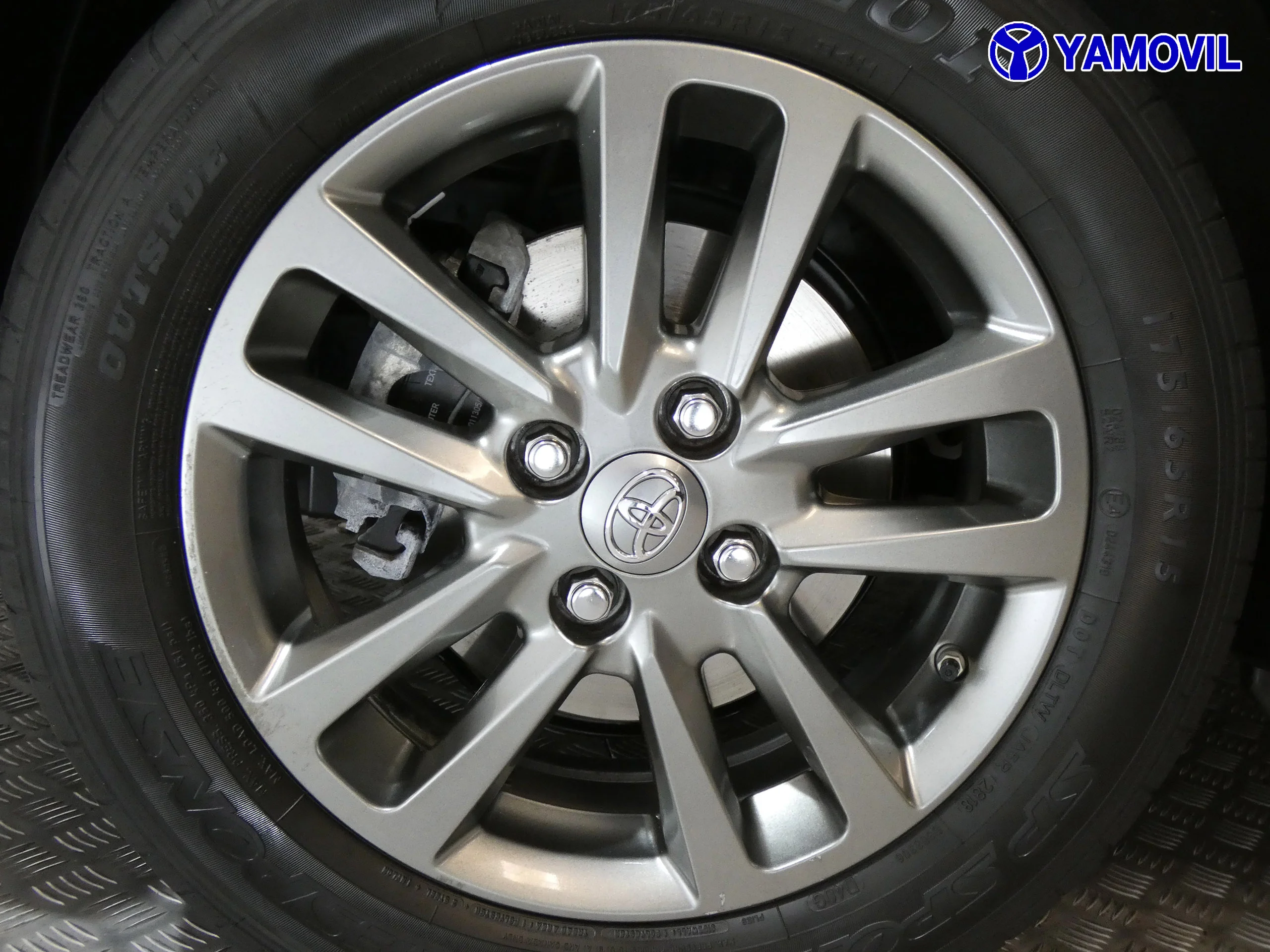 Toyota Yaris 1.3 ACTIVE 5P - Foto 9