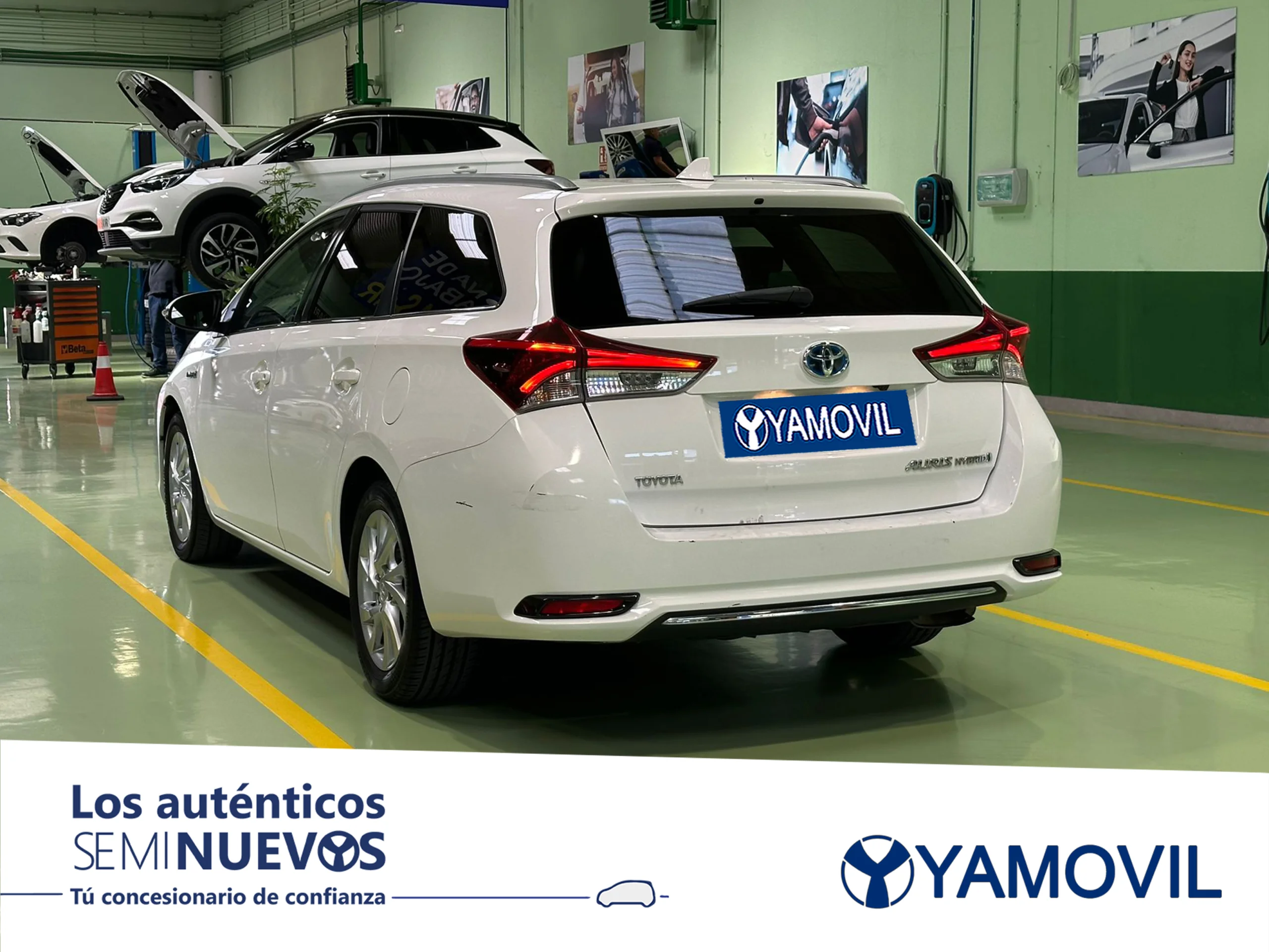 Toyota Auris 1.8 Hybrid Touring Sports Active 100 kW (136 CV) - Foto 4