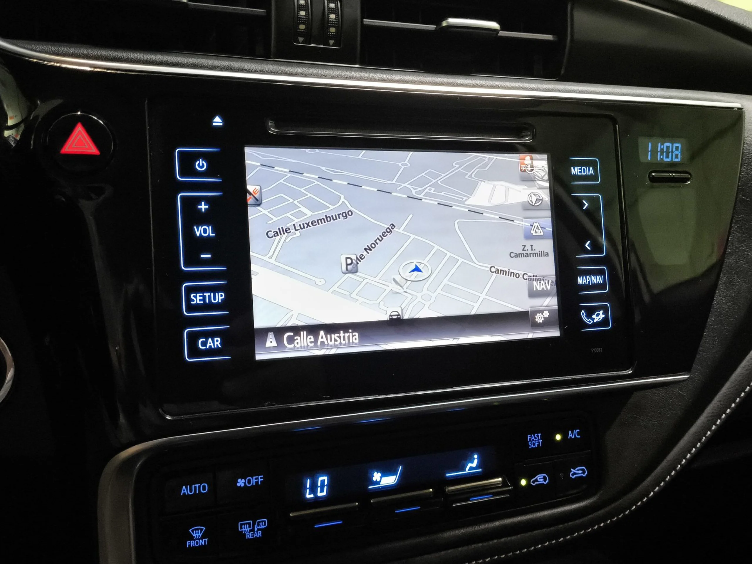 Toyota Auris 1.8 Hybrid Touring Sports Active 100 kW (136 CV) - Foto 23