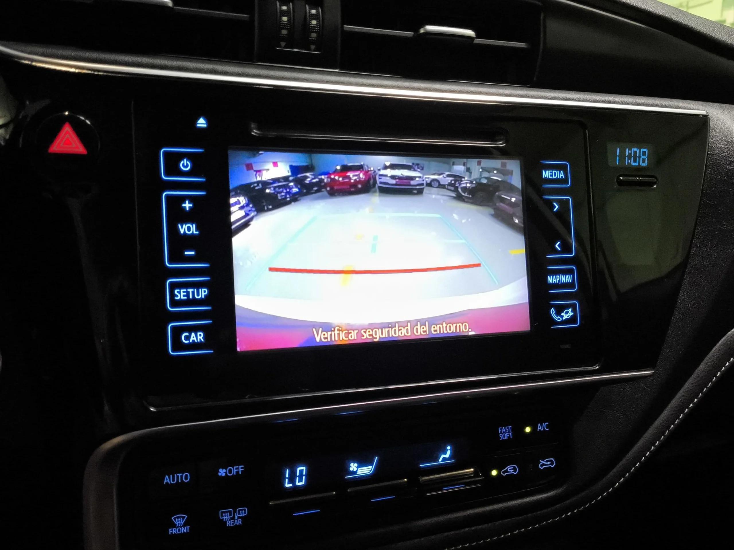 Toyota Auris 1.8 Hybrid Touring Sports Active 100 kW (136 CV) - Foto 24