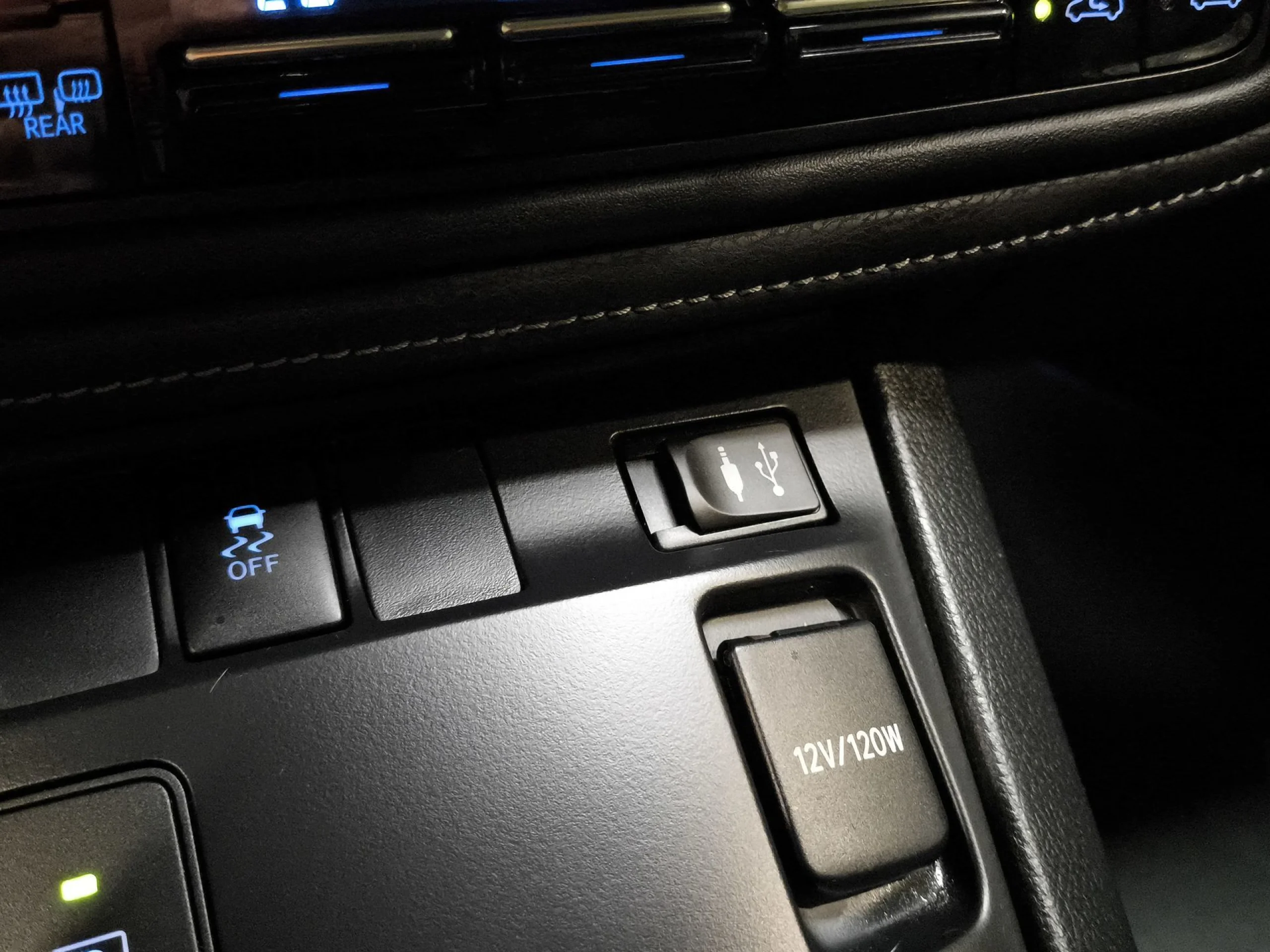 Toyota Auris 1.8 Hybrid Touring Sports Active 100 kW (136 CV) - Foto 27