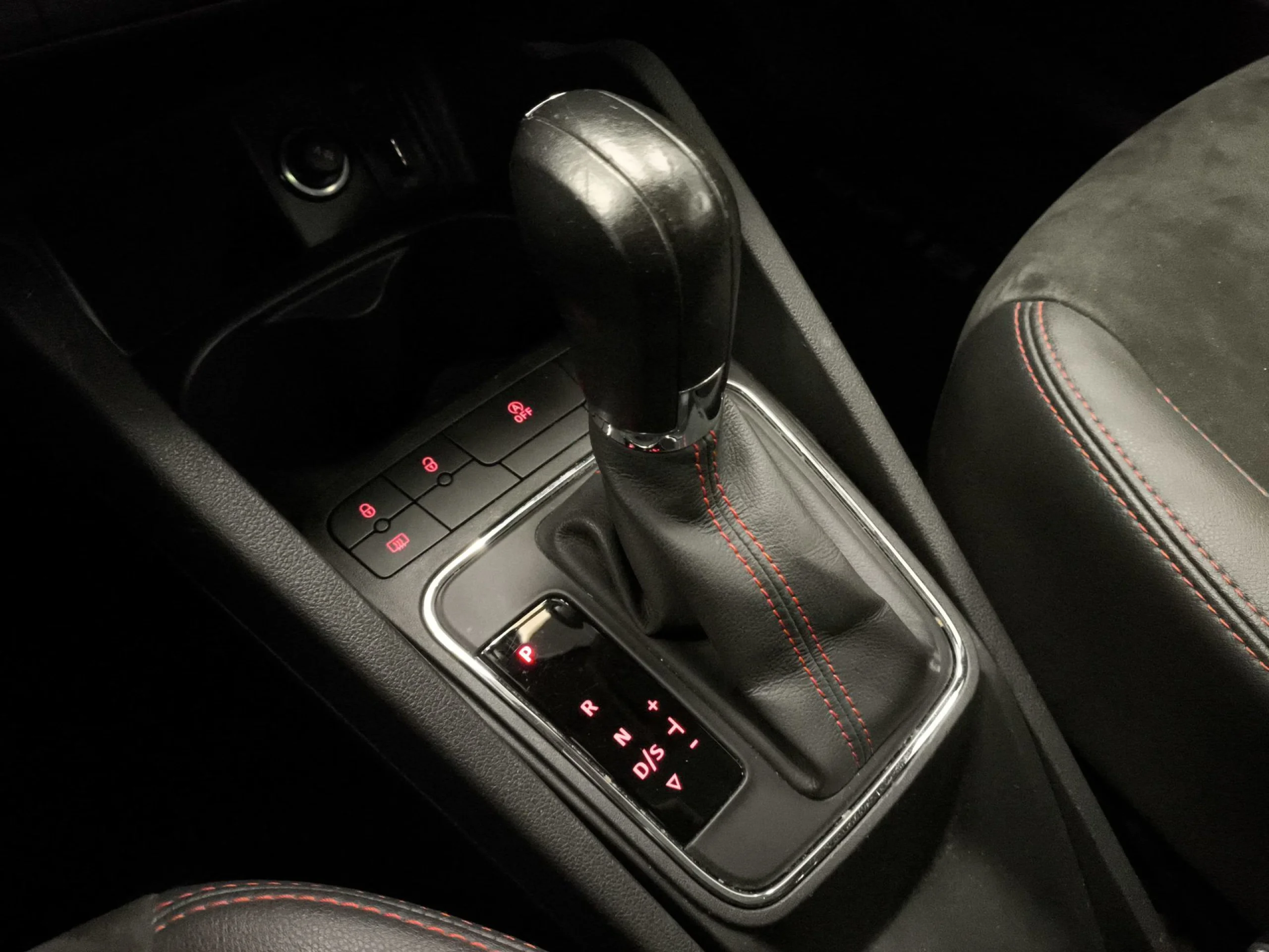 Seat Ibiza 1.0 EcoTSI SANDS FR DSG 81 kW (110 CV) - Foto 20