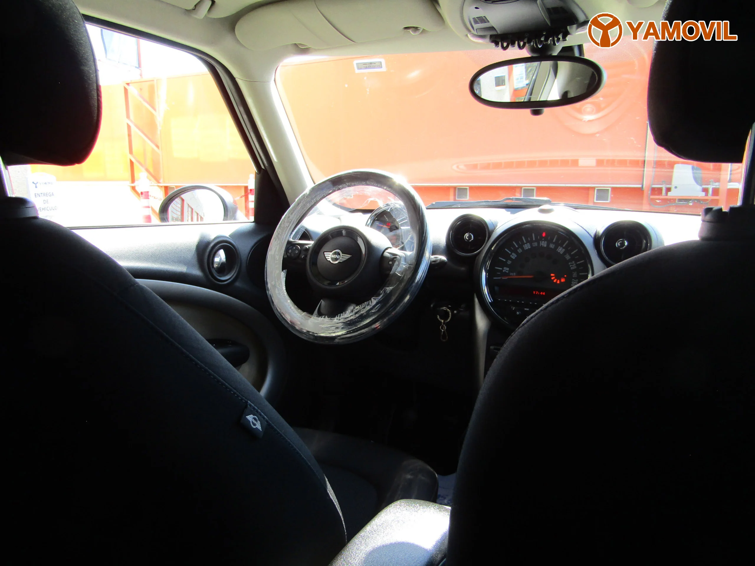 MINI Countryman COOPER D  - Foto 18