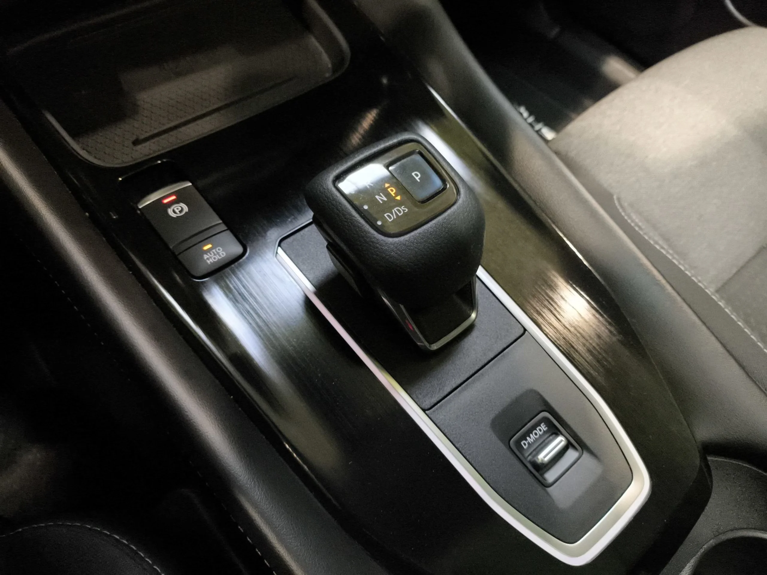 Nissan Qashqai DIG-T 160 mHEV Tekna Xtronic 116 kW (158 CV) - Foto 20