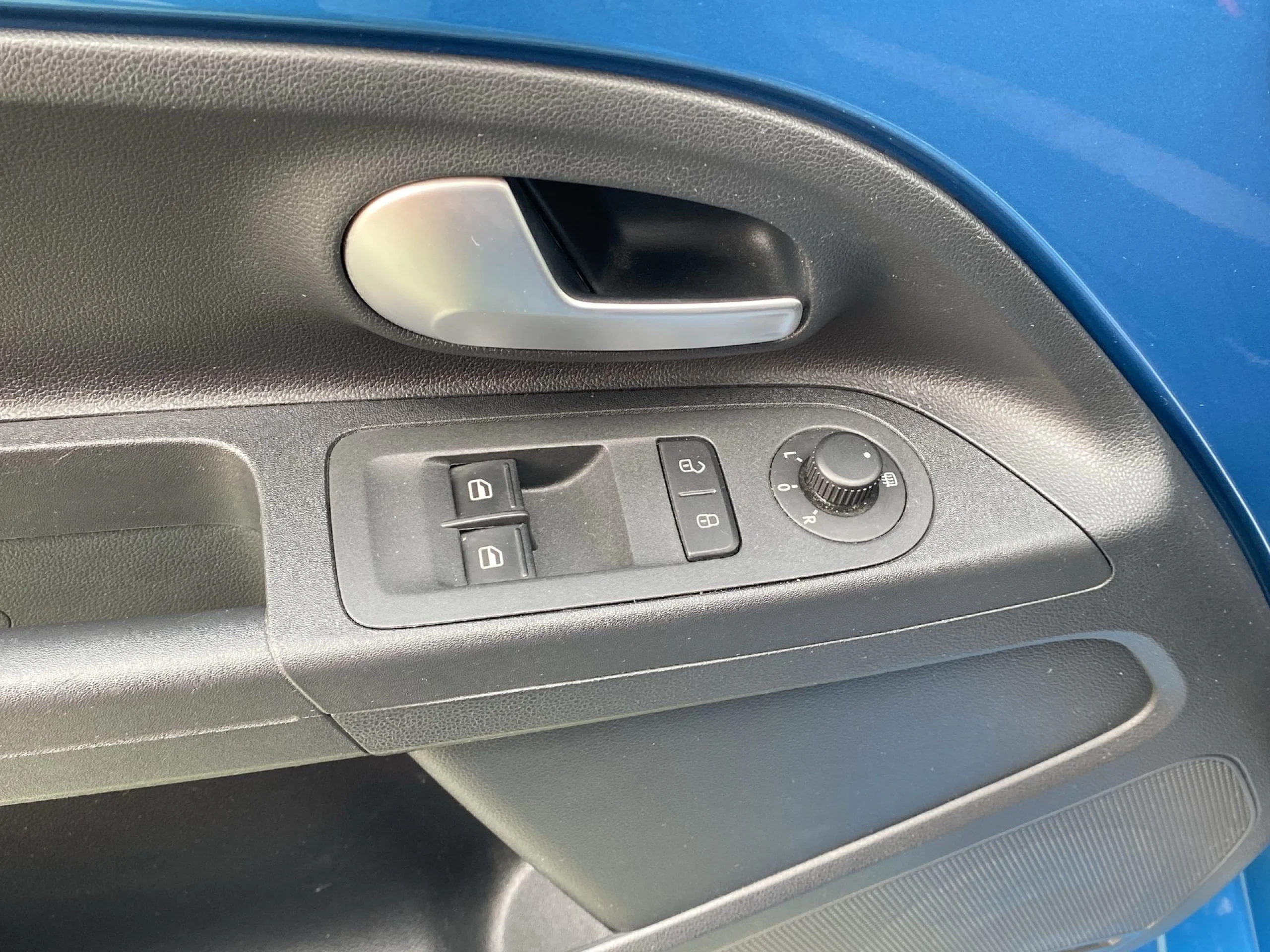 Volkswagen E-up! 61 kW (83 CV) - Foto 10