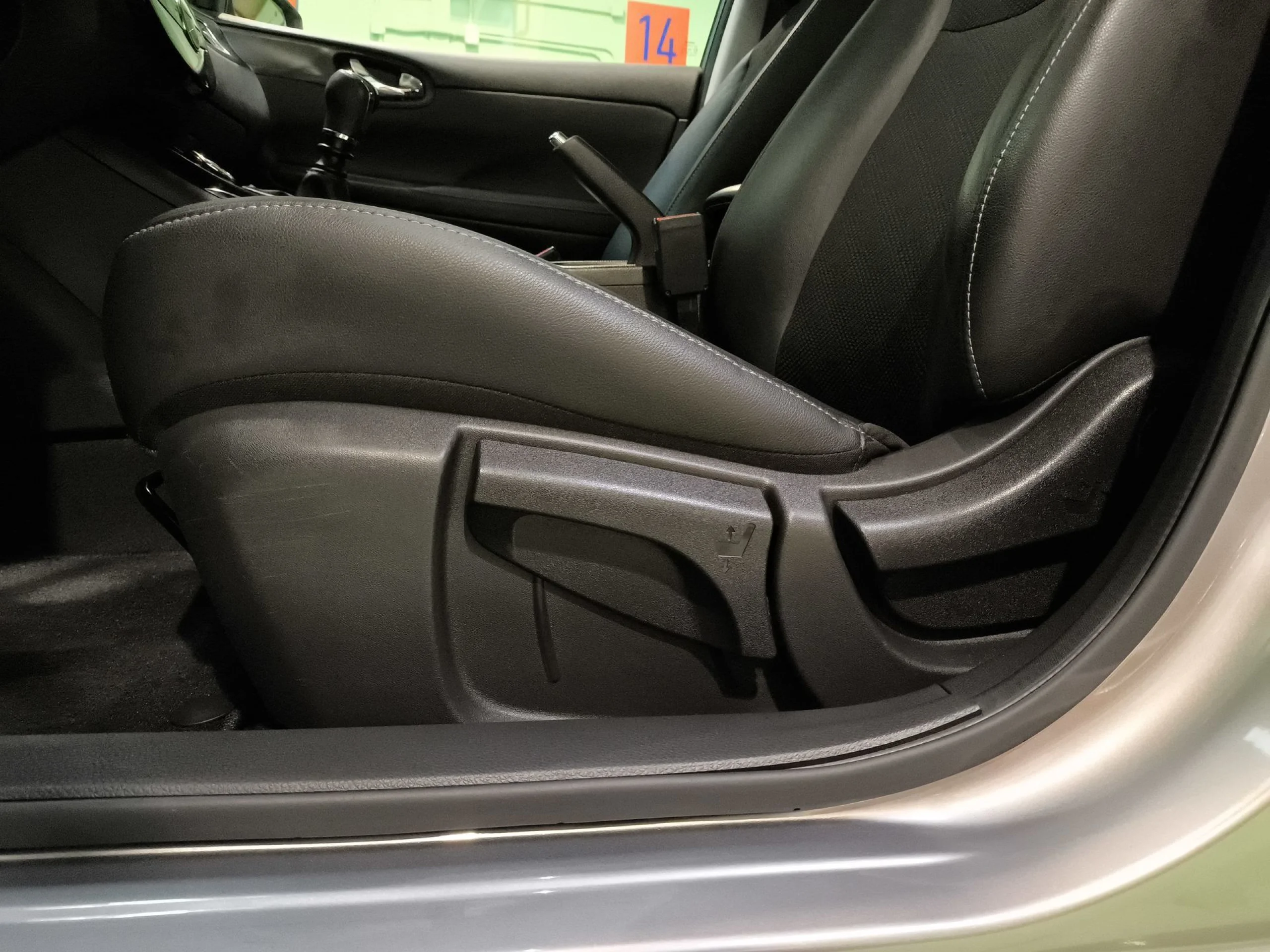 Nissan Pulsar 1.2 DIG-T Tekna 85 kW (115 CV) - Foto 9