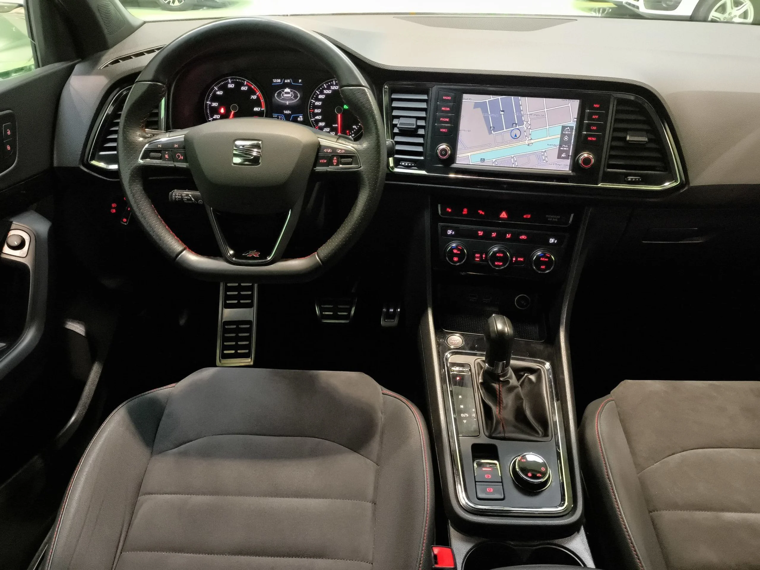 Seat Ateca 2.0 TSI SANDS FR 4Drive DSG 140 kW (190 CV) - Foto 18