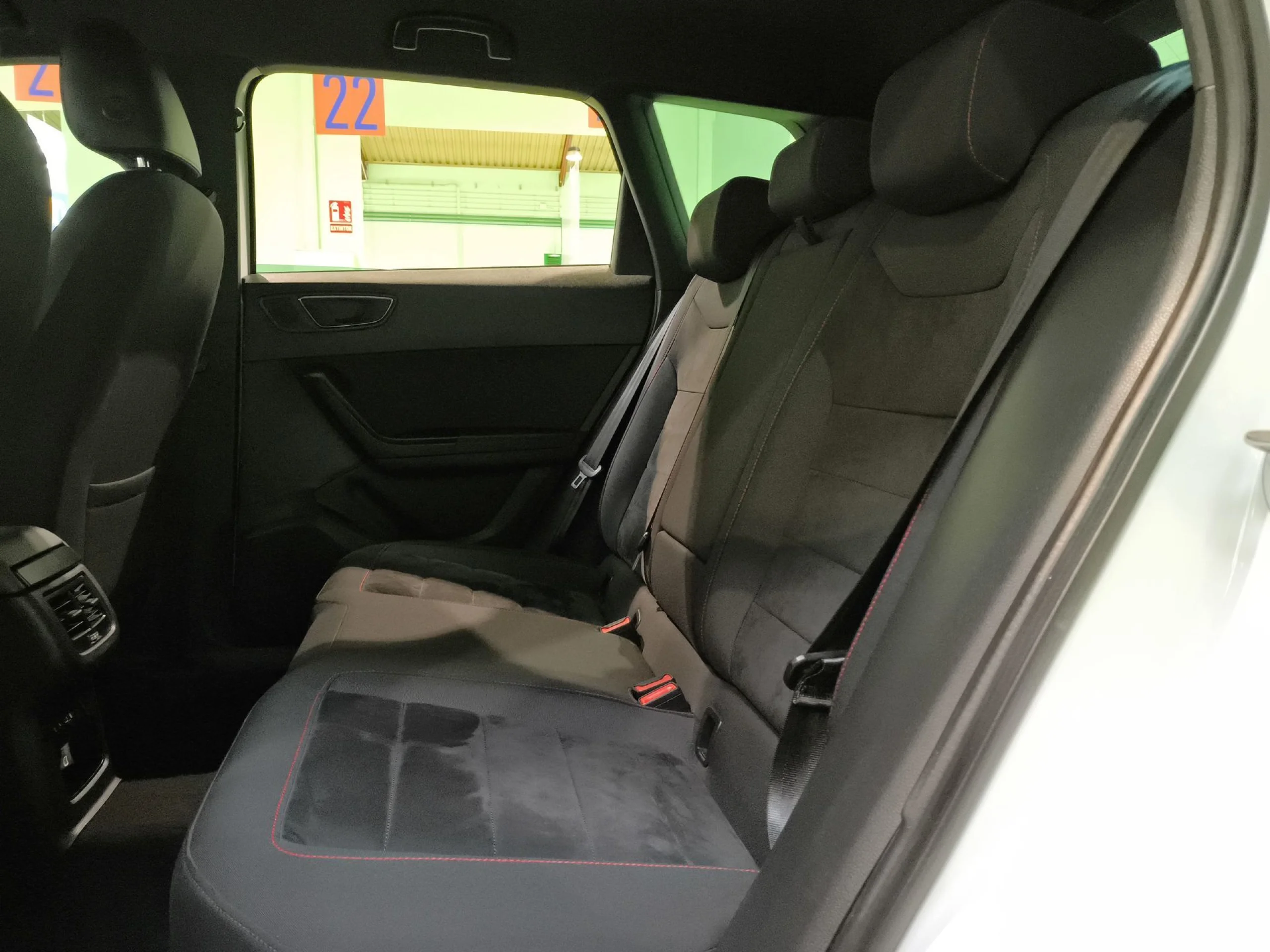Seat Ateca 2.0 TSI SANDS FR 4Drive DSG 140 kW (190 CV) - Foto 19