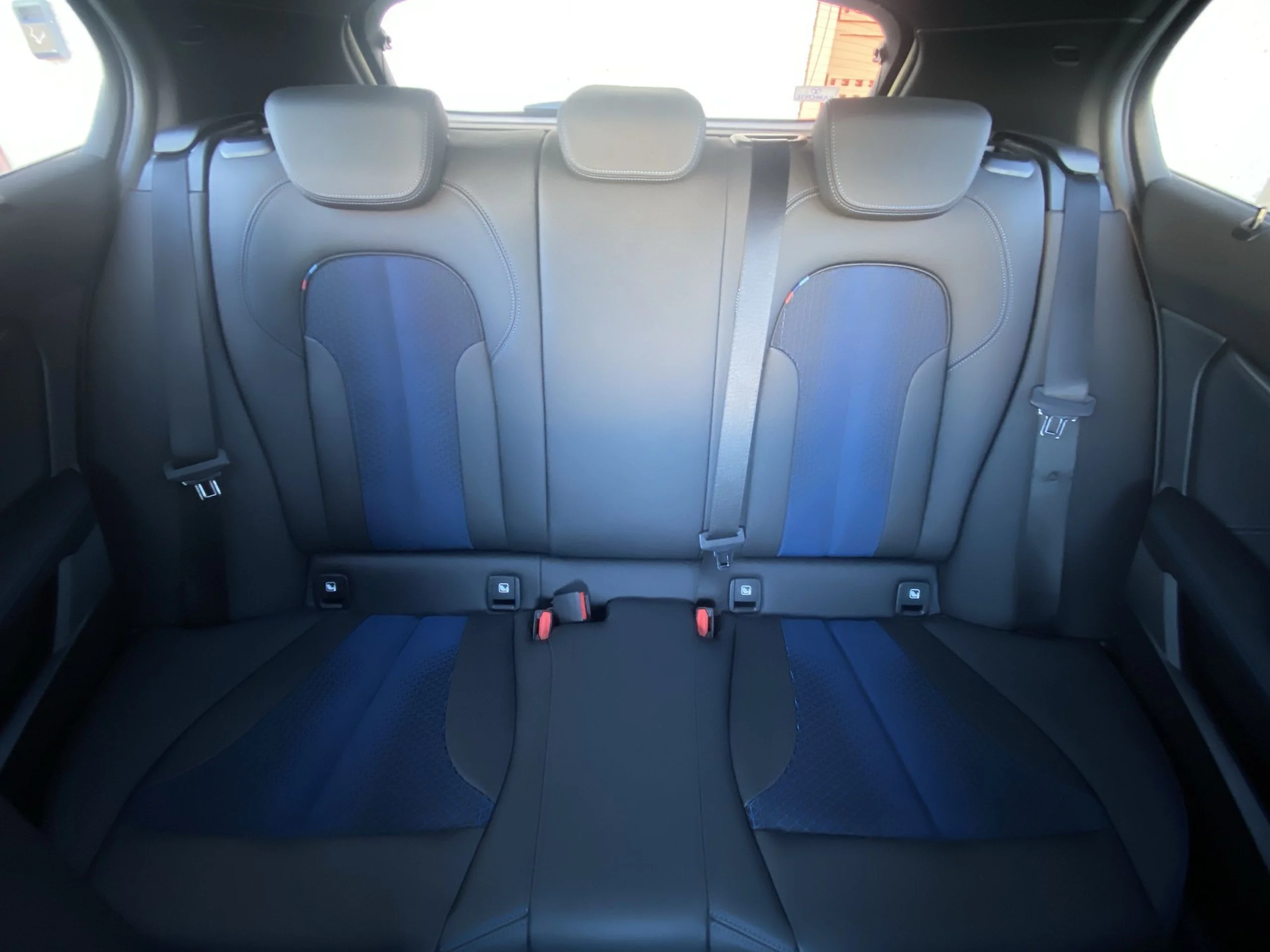 BMW Serie 1 118d Business 110 kW (150 CV) - Foto 19