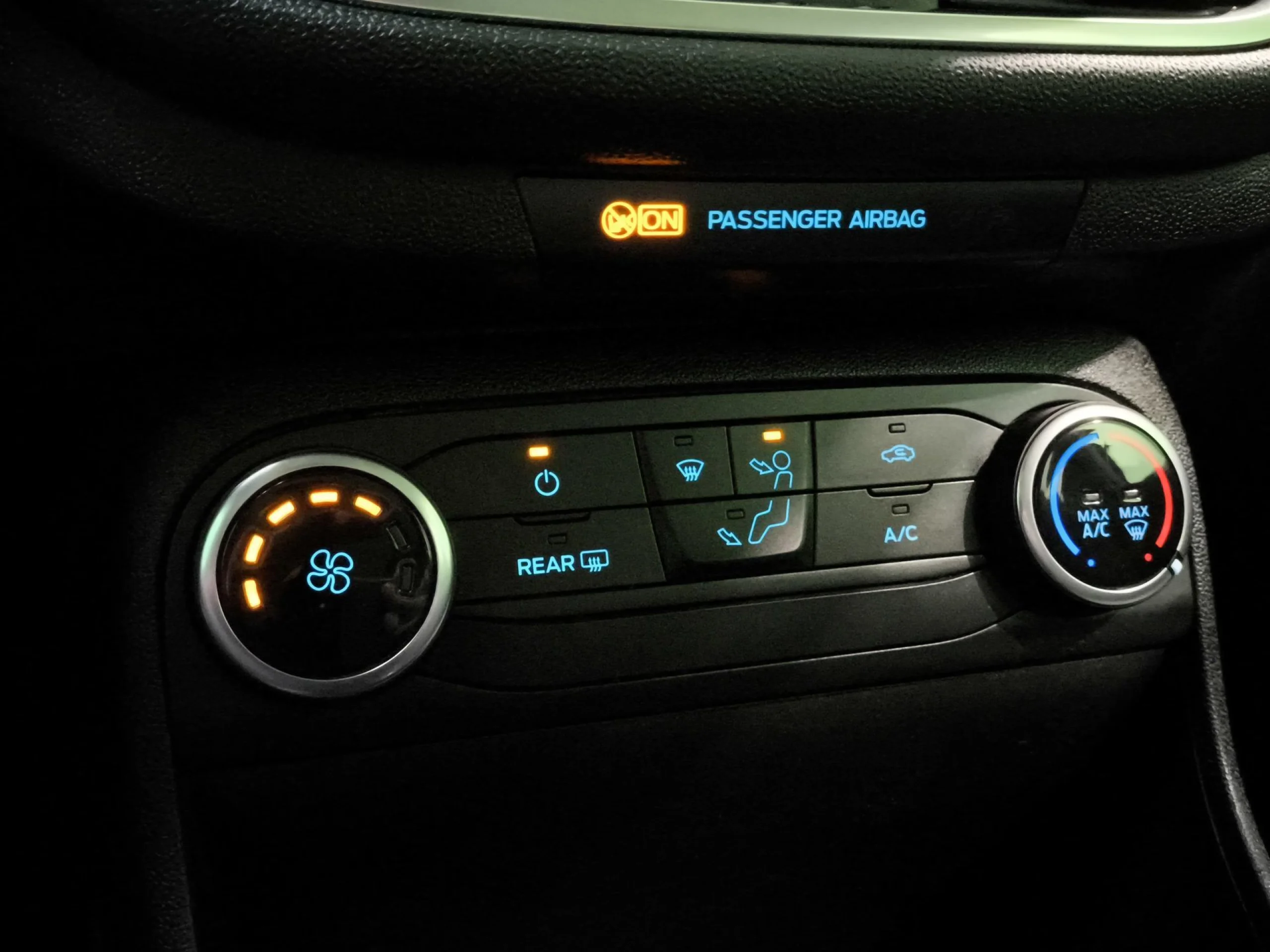 Ford Fiesta 1.0 EcoBoost SANDS Trend+ 74 kW (100 CV) - Foto 14