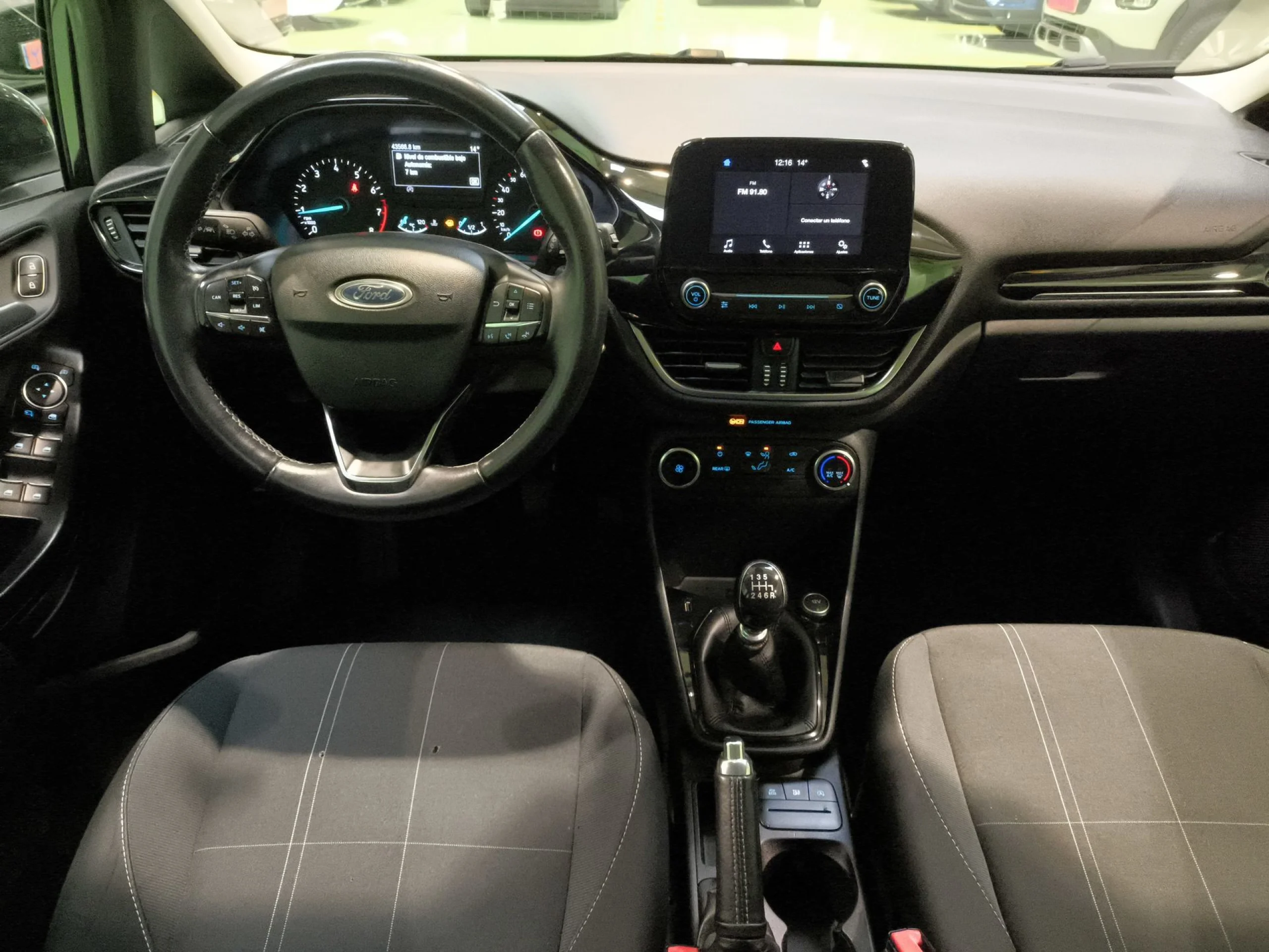 Ford Fiesta 1.0 EcoBoost SANDS Trend+ 74 kW (100 CV) - Foto 16