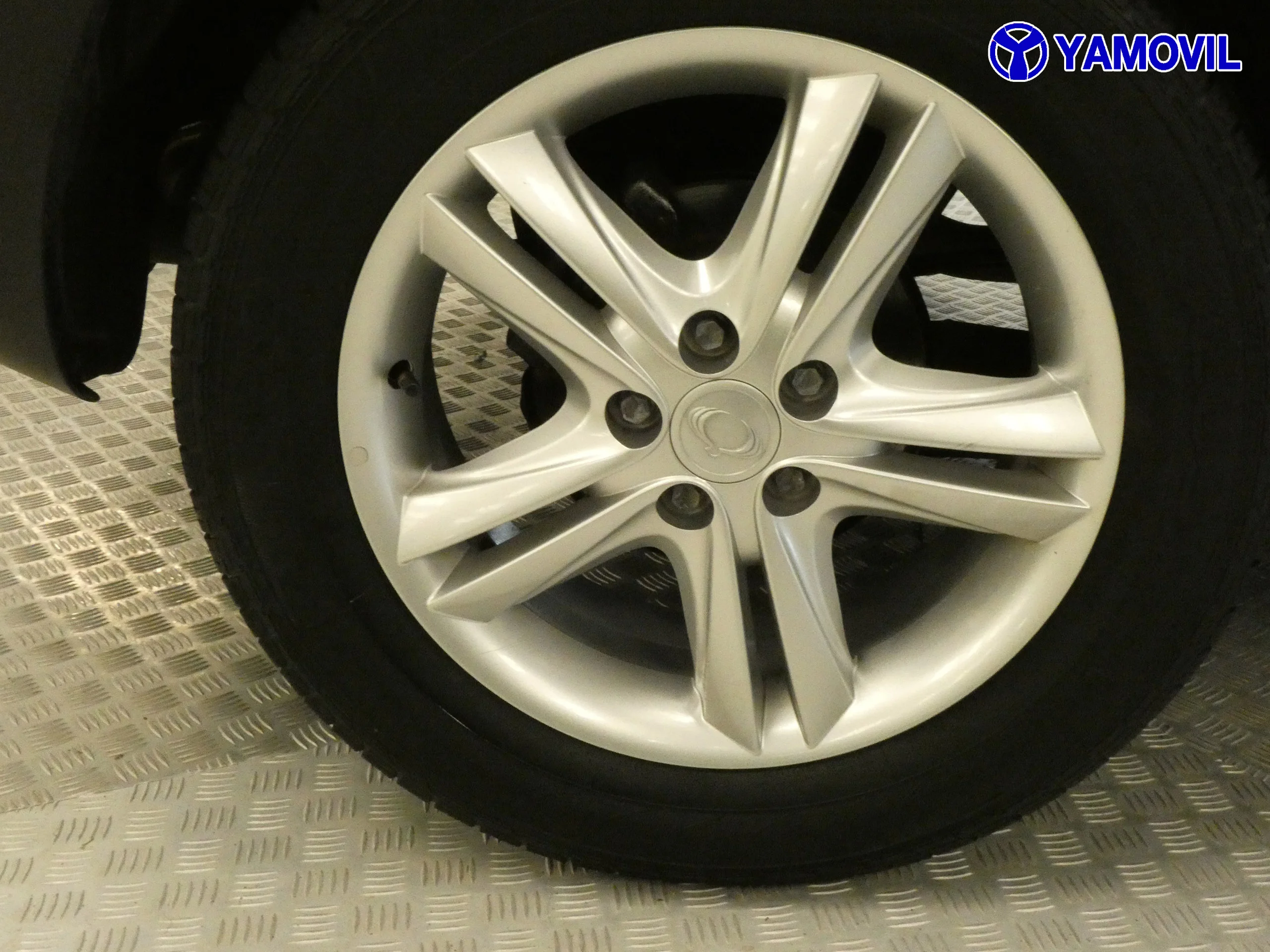SsangYong Korando 2.0d PREMIUM 4x2 5P - Foto 12
