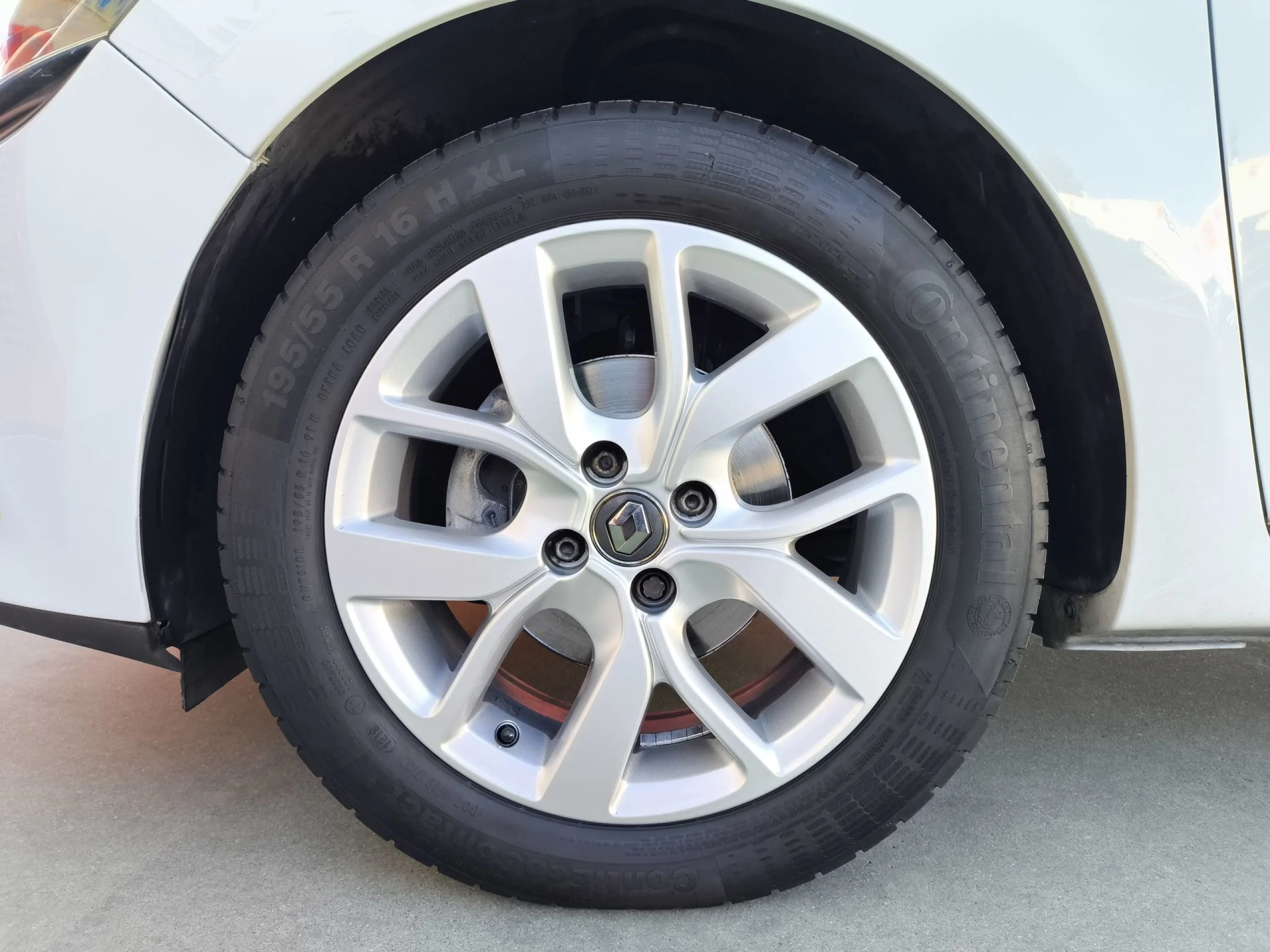 Renault Clio Limited dCi 66 kW (90 CV) - Foto 7