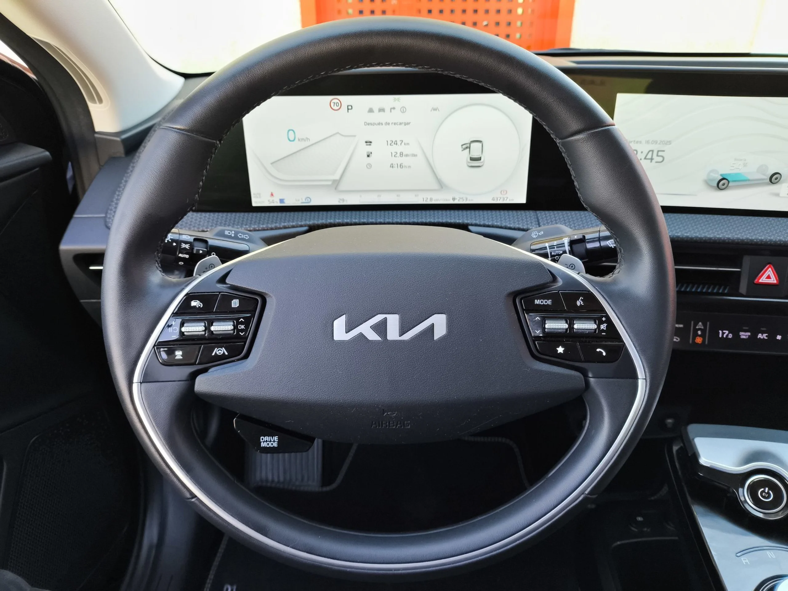 Kia EV6 Air 58kWh RWD 125 kW (170 CV) - Foto 12