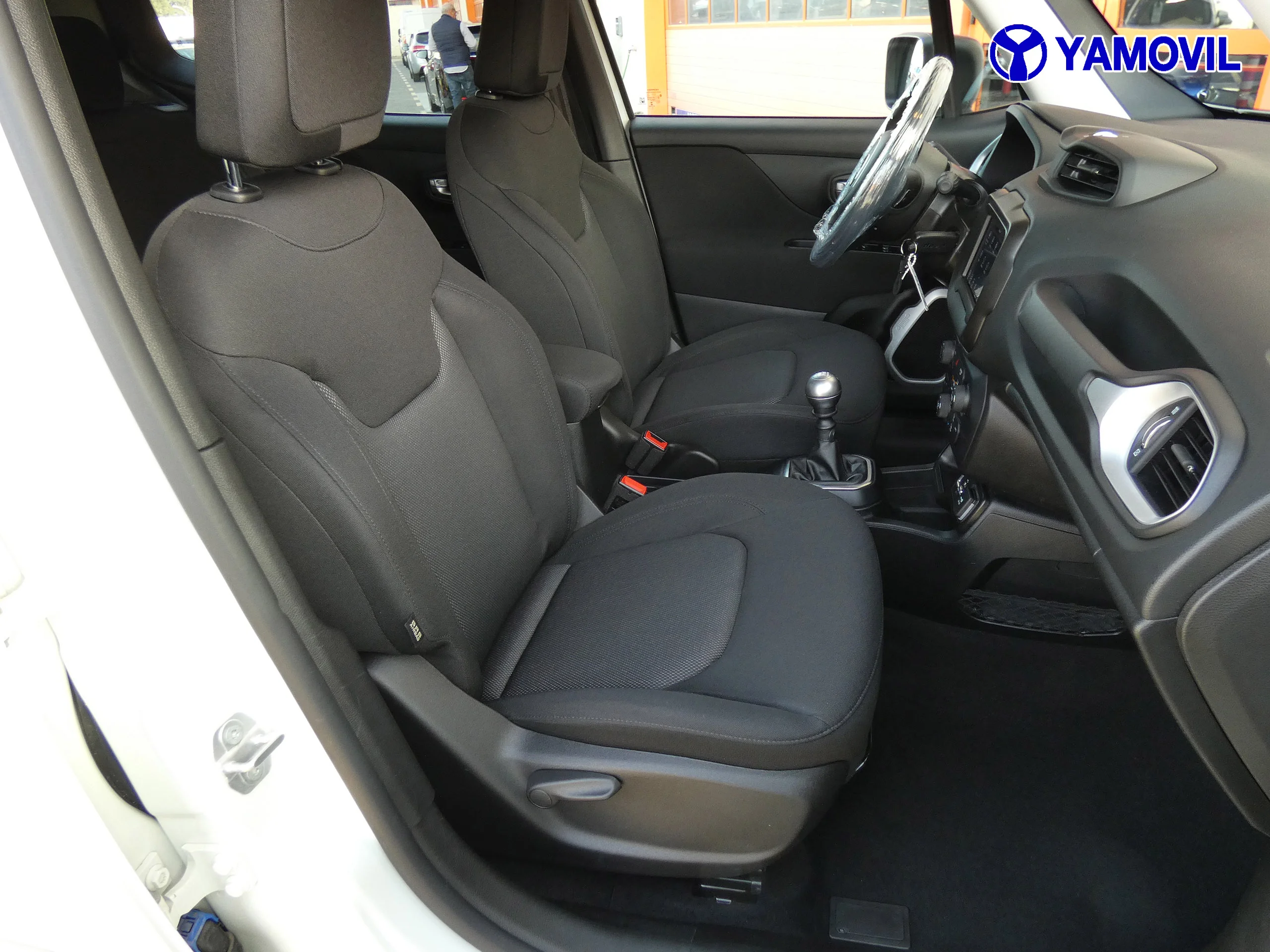 Jeep Renegade 1.0i CHANGE THE WAY - Foto 18