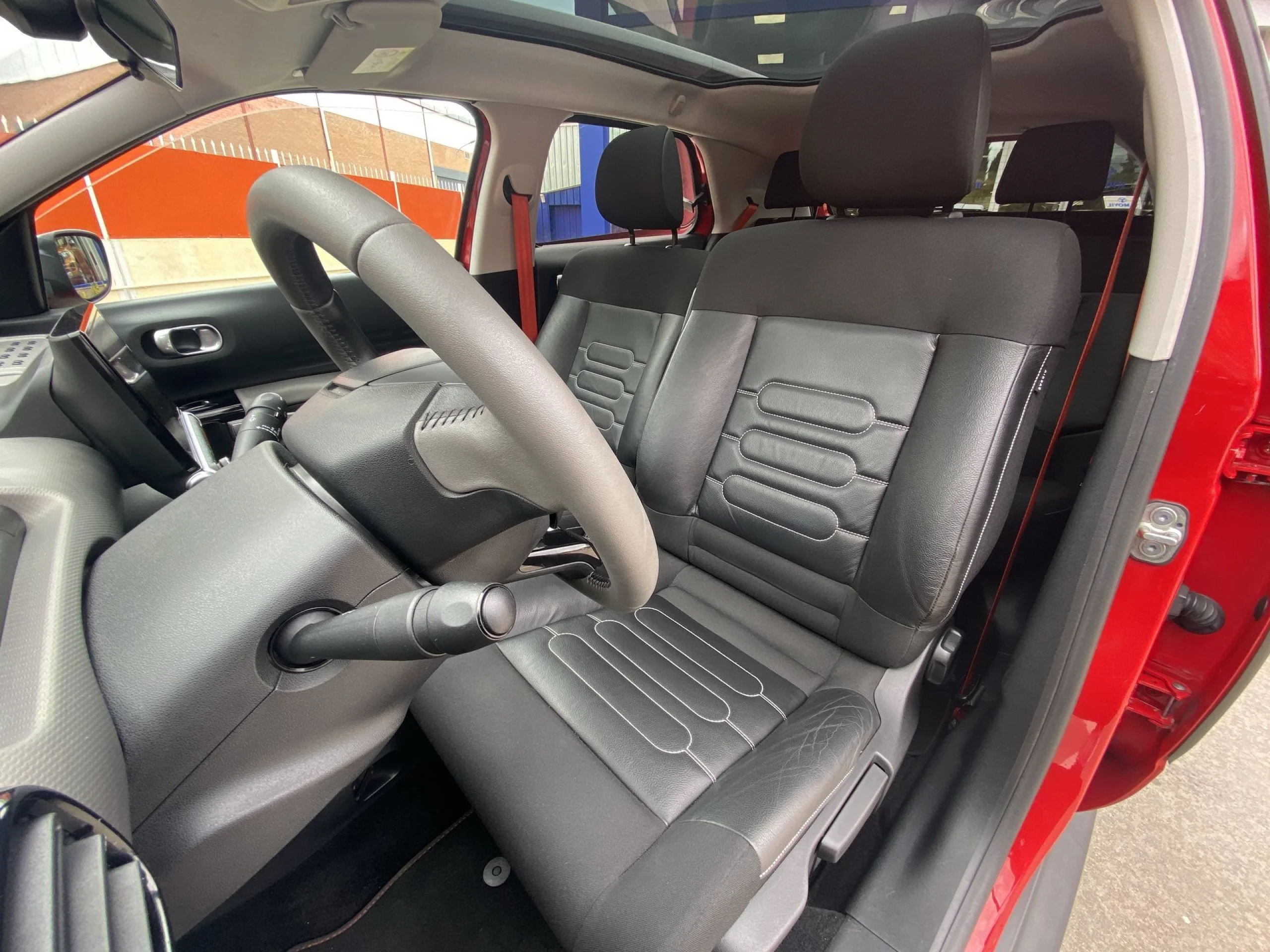 Citroen C4 Cactus PureTech 110 SANDS Rip Curl 81 kW (110 CV) - Foto 8