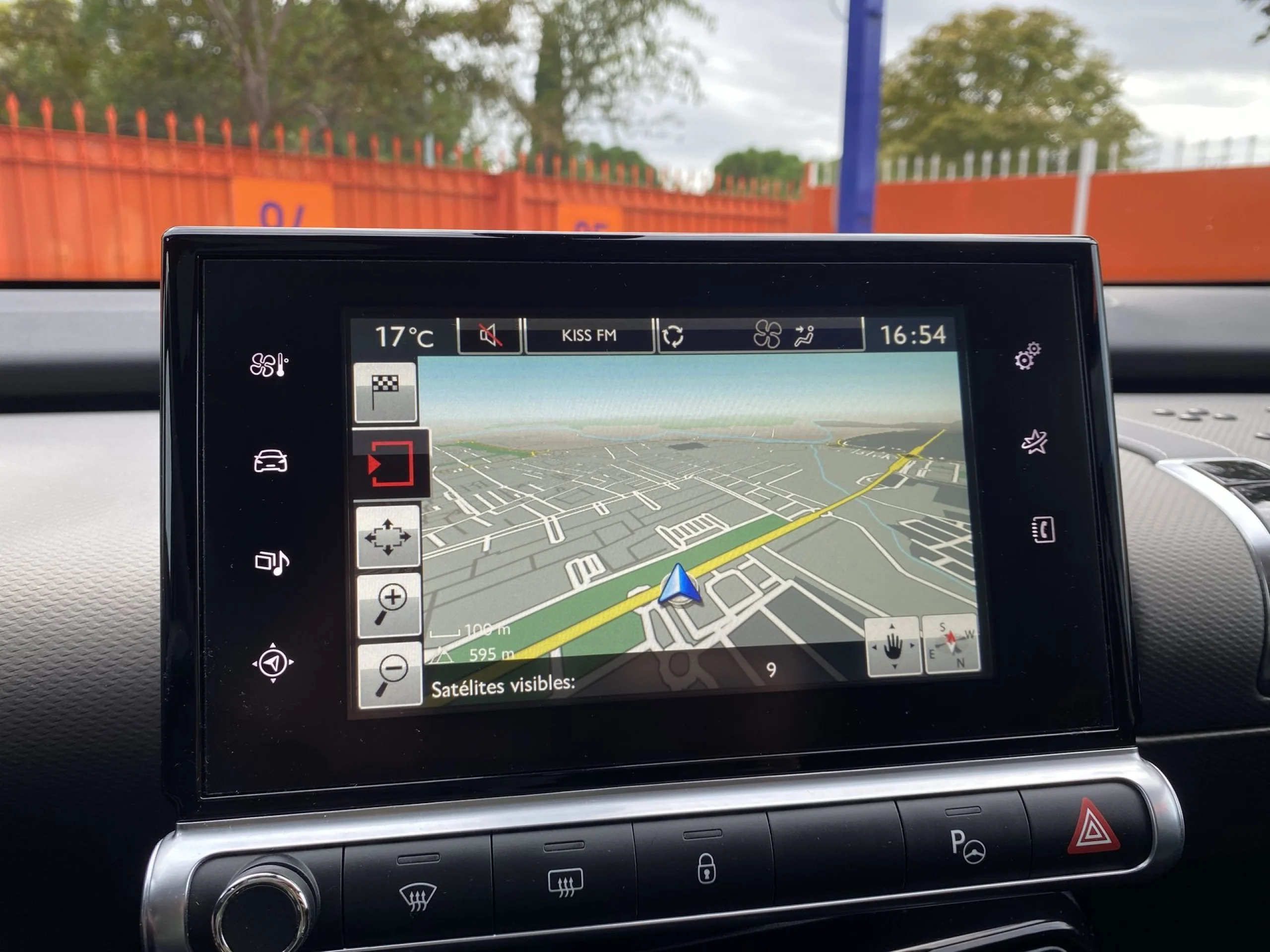 Citroen C4 Cactus PureTech 110 SANDS Rip Curl 81 kW (110 CV) - Foto 15