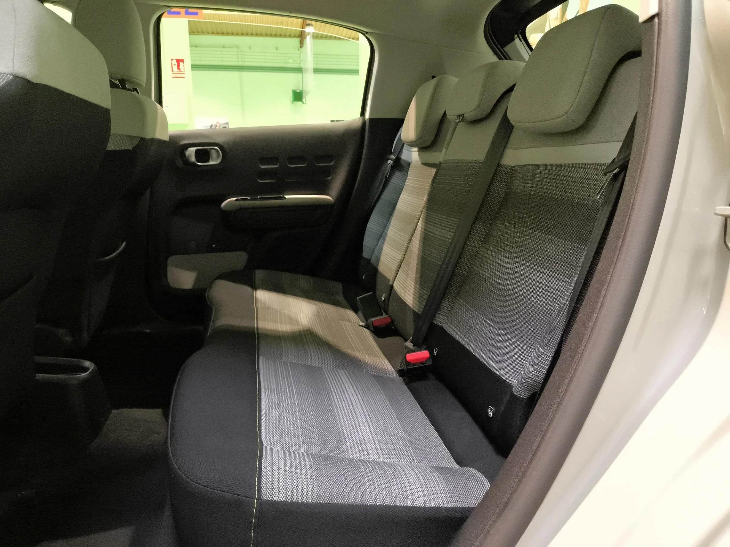 Citroen C3 PureTech 82 Feel 60 kW (83 CV) - Foto 18