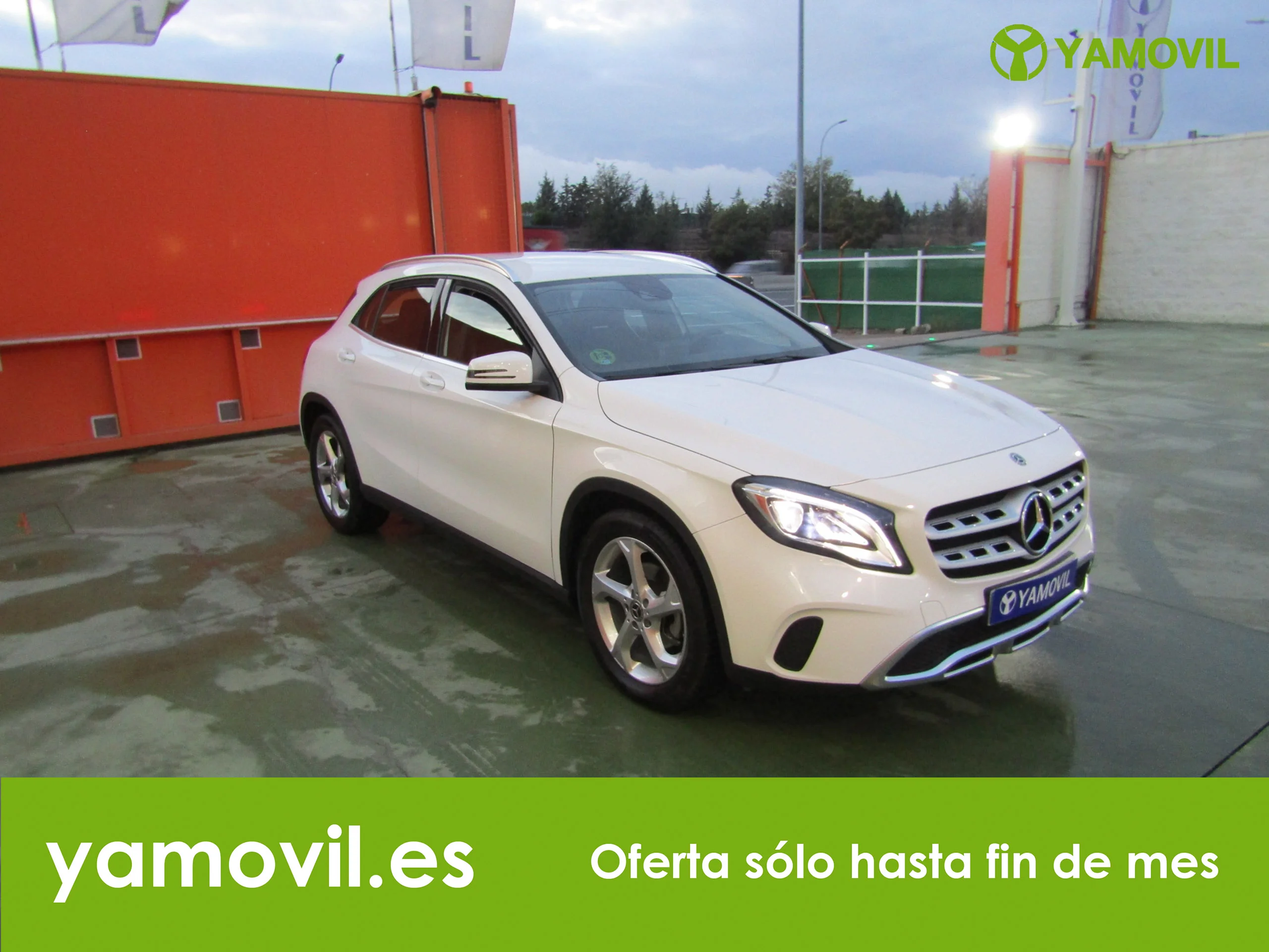 Mercedes-Benz GLA 200 D 136CV PACK NAVEGADOR - Foto 2