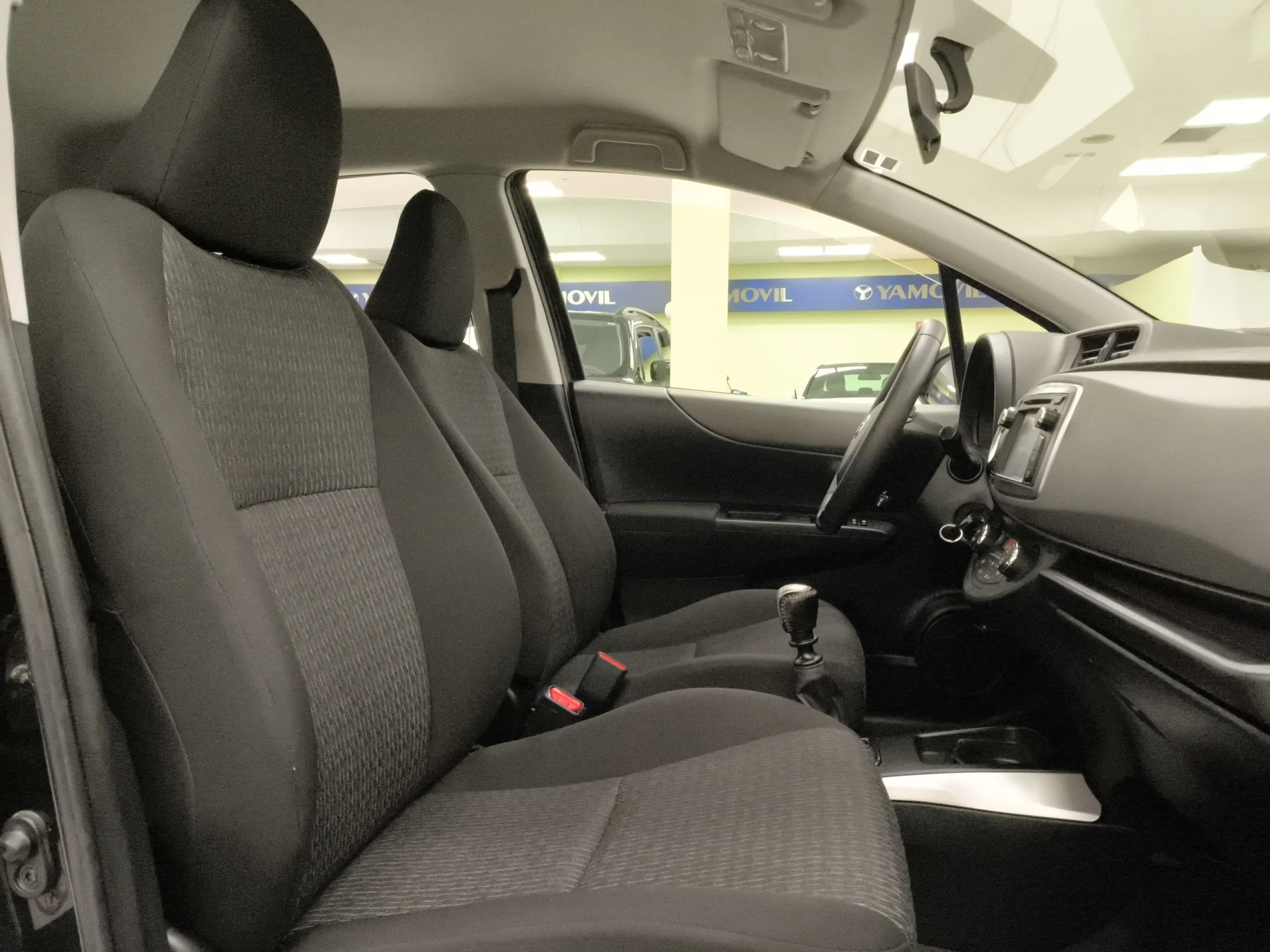 Toyota Yaris 100 Active 73 kW (99 CV) - Foto 21
