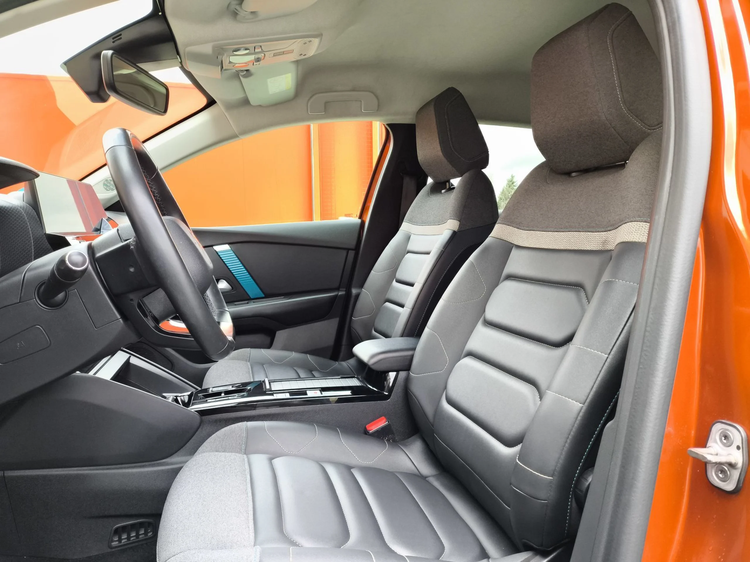 Citroen ë-C4 eléctrico Shine 100 kW (136 CV) - Foto 8