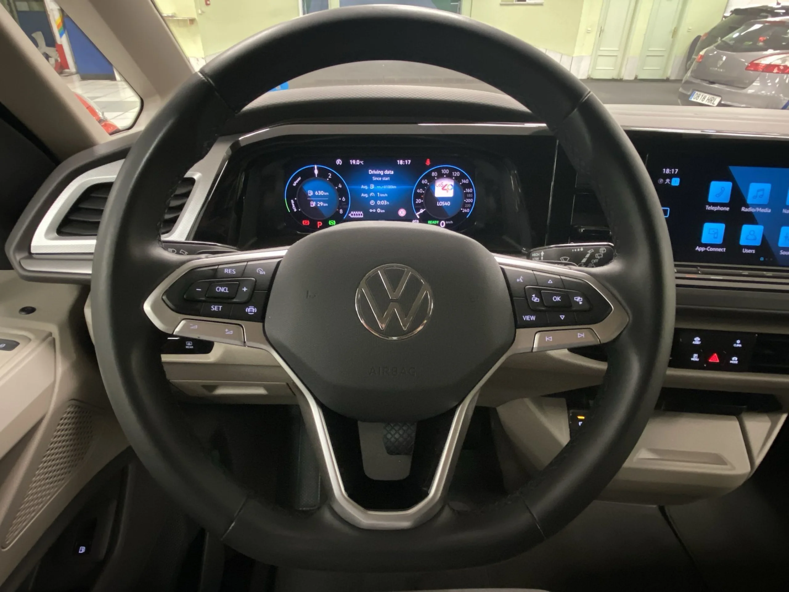 Volkswagen Multivan 1.4 TSI PHEV Batalla Corta 160 kW (218 CV) DSG - Foto 11