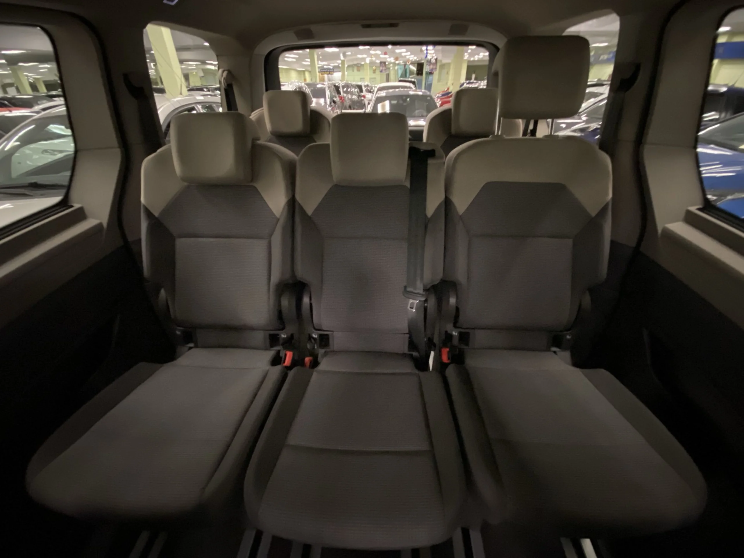 Volkswagen Multivan 1.4 TSI PHEV Batalla Corta 160 kW (218 CV) DSG - Foto 18