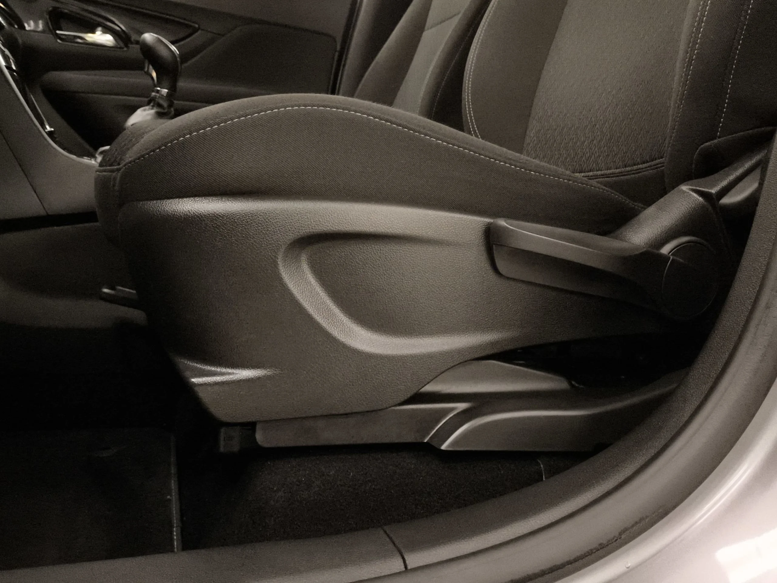 Opel Mokka X 1.4 Turbo SANDS Selective 4X2 103 kW (140 CV) - Foto 9