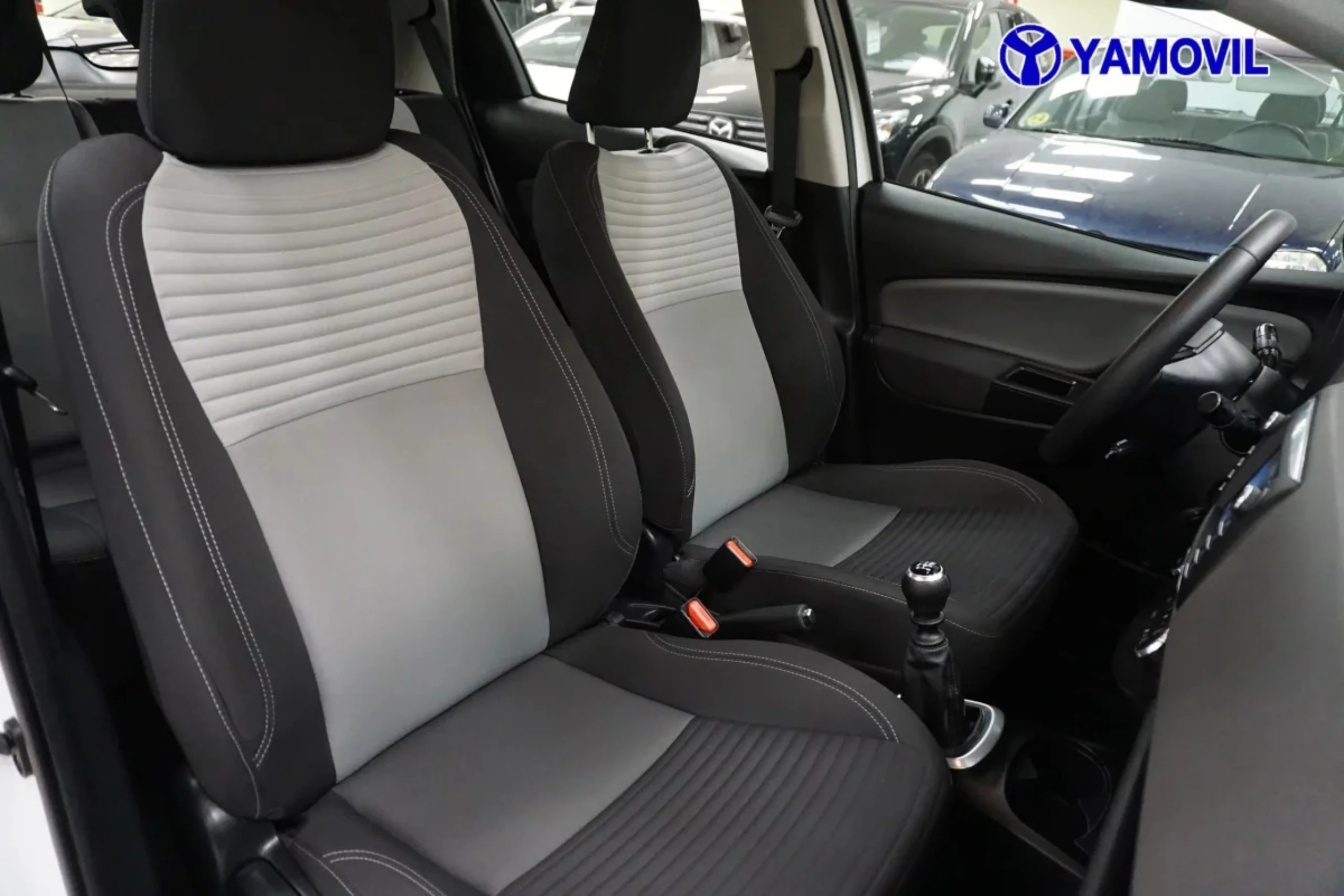 Toyota Yaris 110 Active 82 kW (111 CV) - Foto 15