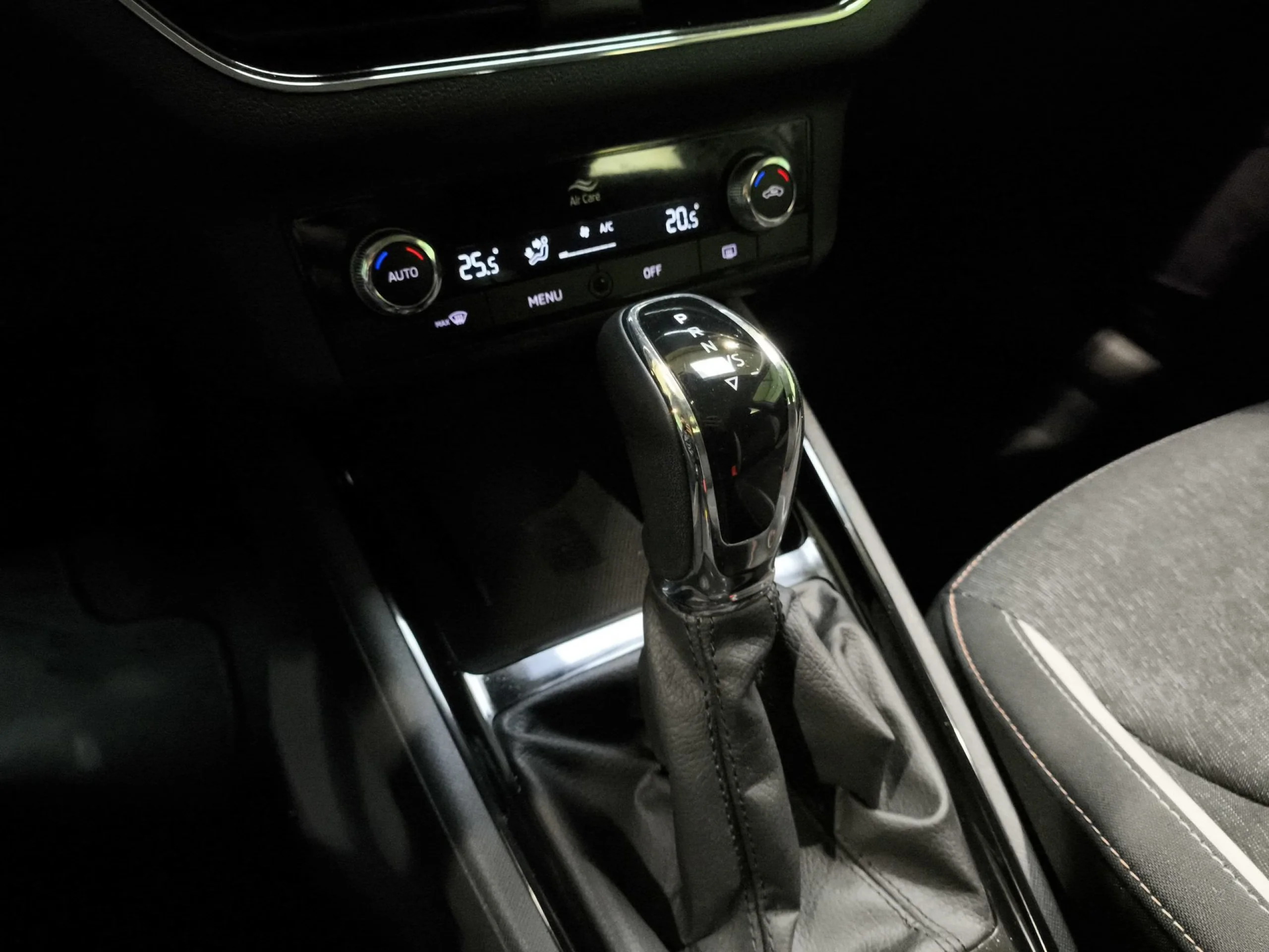 Skoda Kamiq 1.5 TSI Style DSG 110 kW (150 CV) - Foto 20