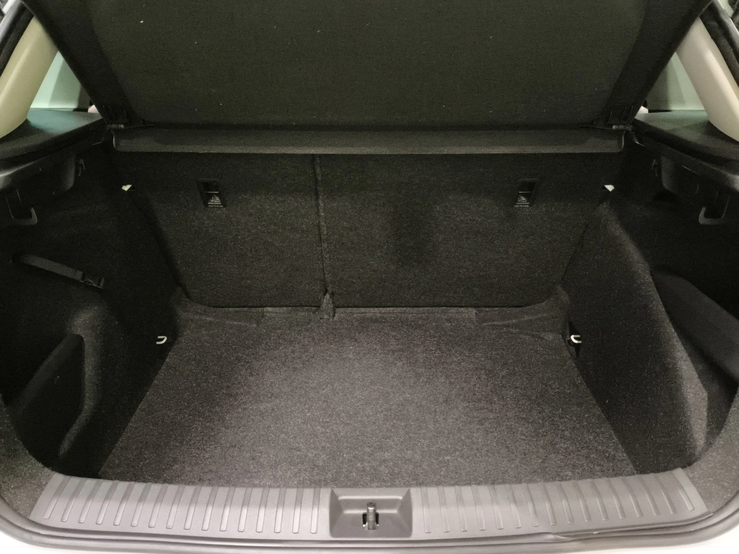 Skoda Kamiq 1.5 TSI Style DSG 110 kW (150 CV) - Foto 24