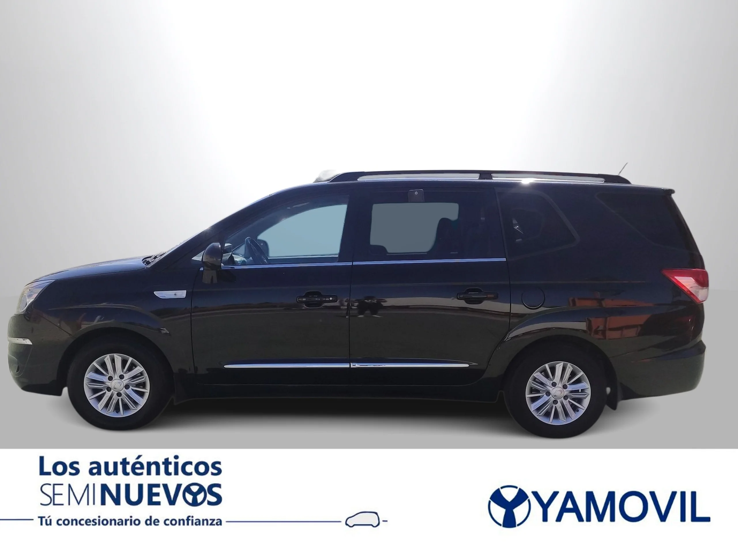 SsangYong Rodius D22T Limited Auto 131 kW (178 CV) - Foto 2