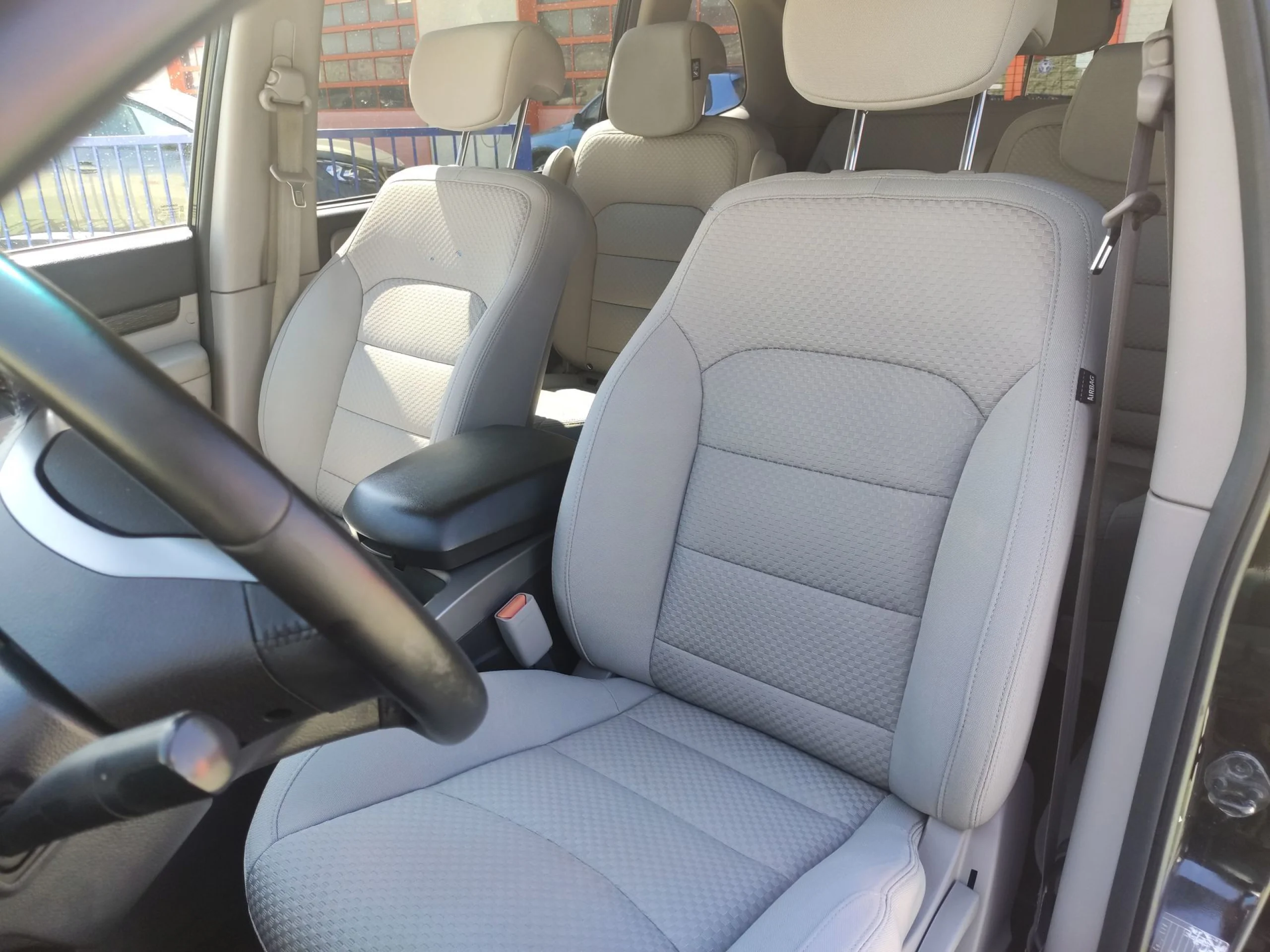 SsangYong Rodius D22T Limited Auto 131 kW (178 CV) - Foto 8
