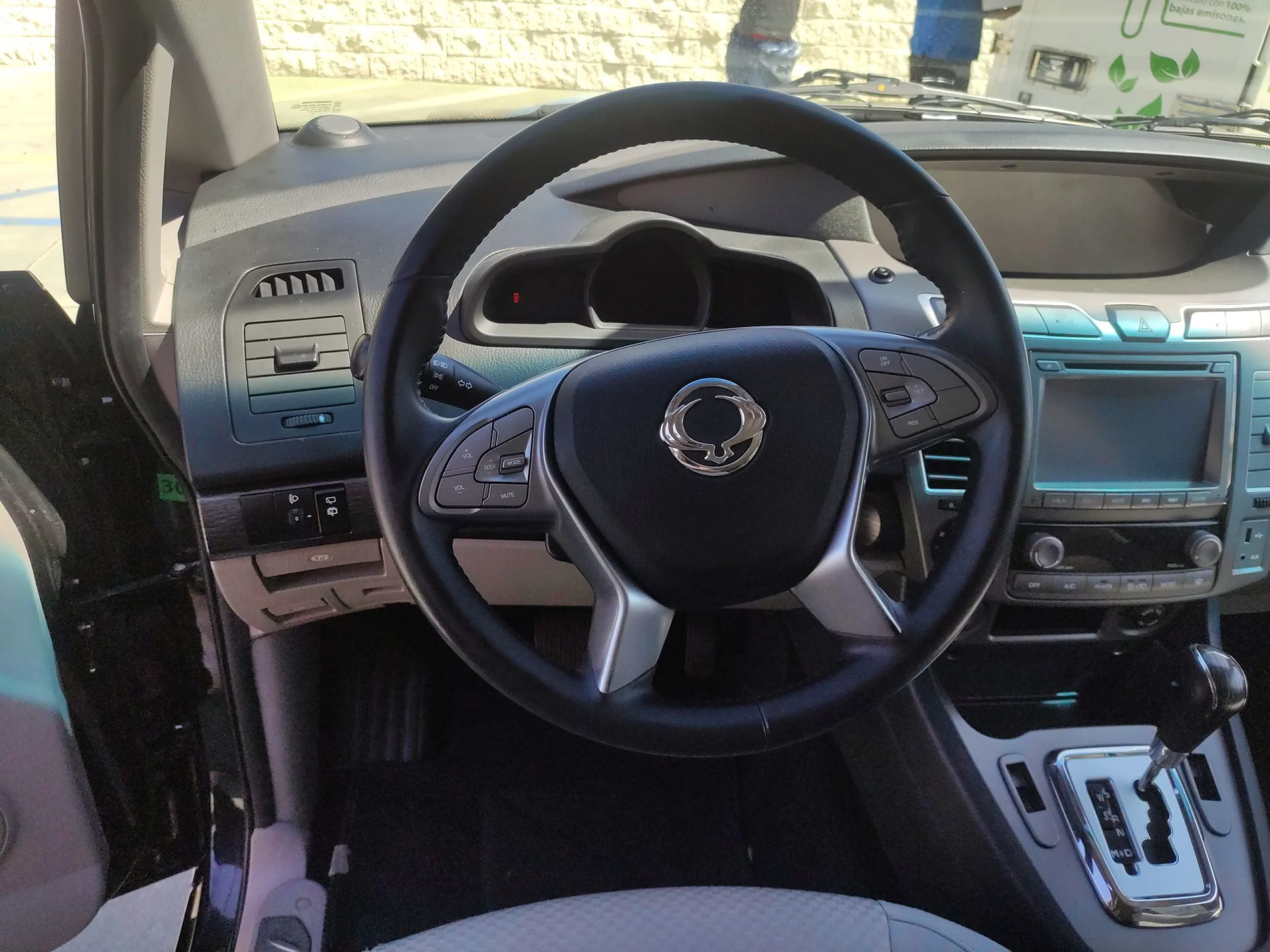 SsangYong Rodius D22T Limited Auto 131 kW (178 CV) - Foto 11